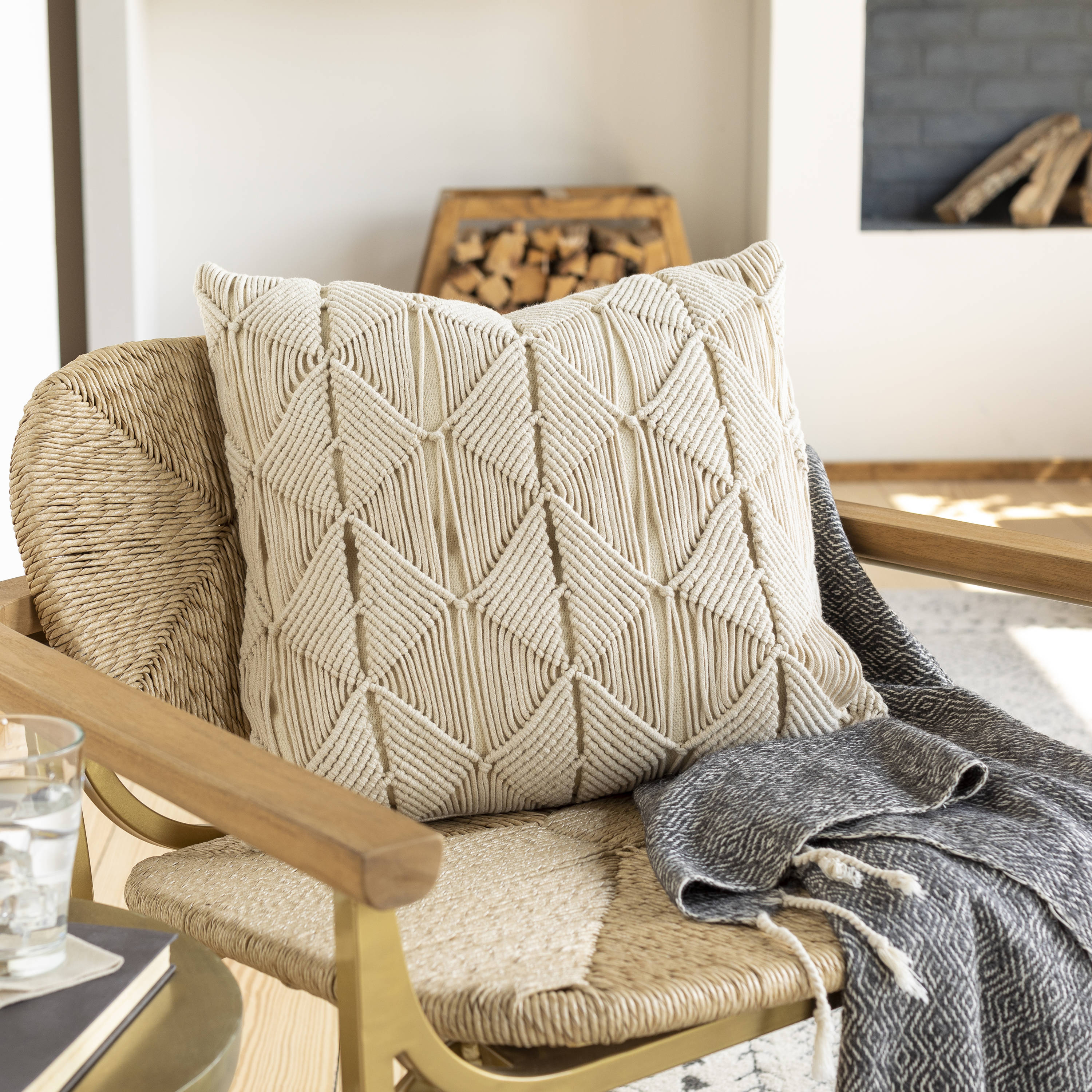 Surya MGR003-2222 Accent-Pillows - View #2