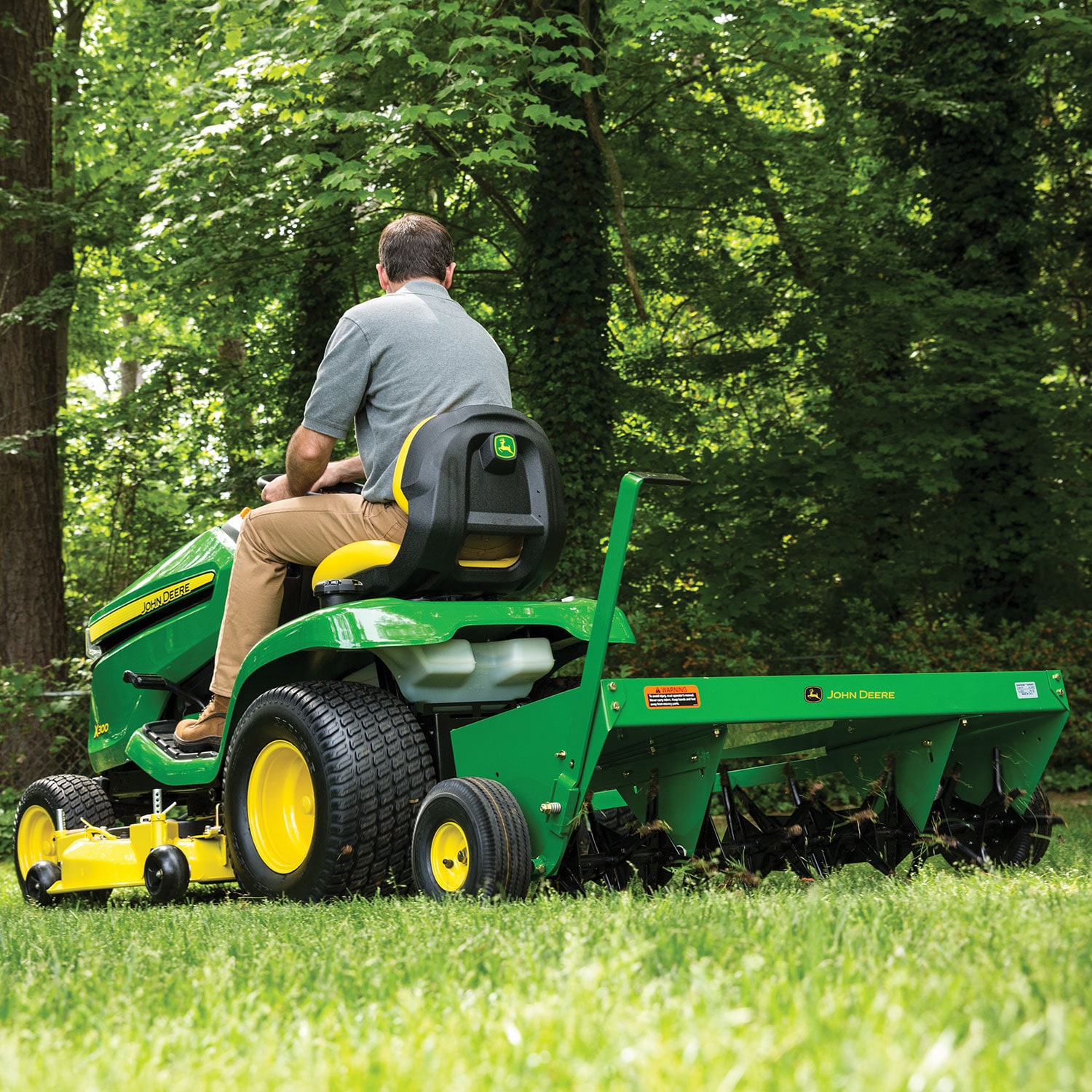 John Deere PA-480JD Plug-Aerator - View #2