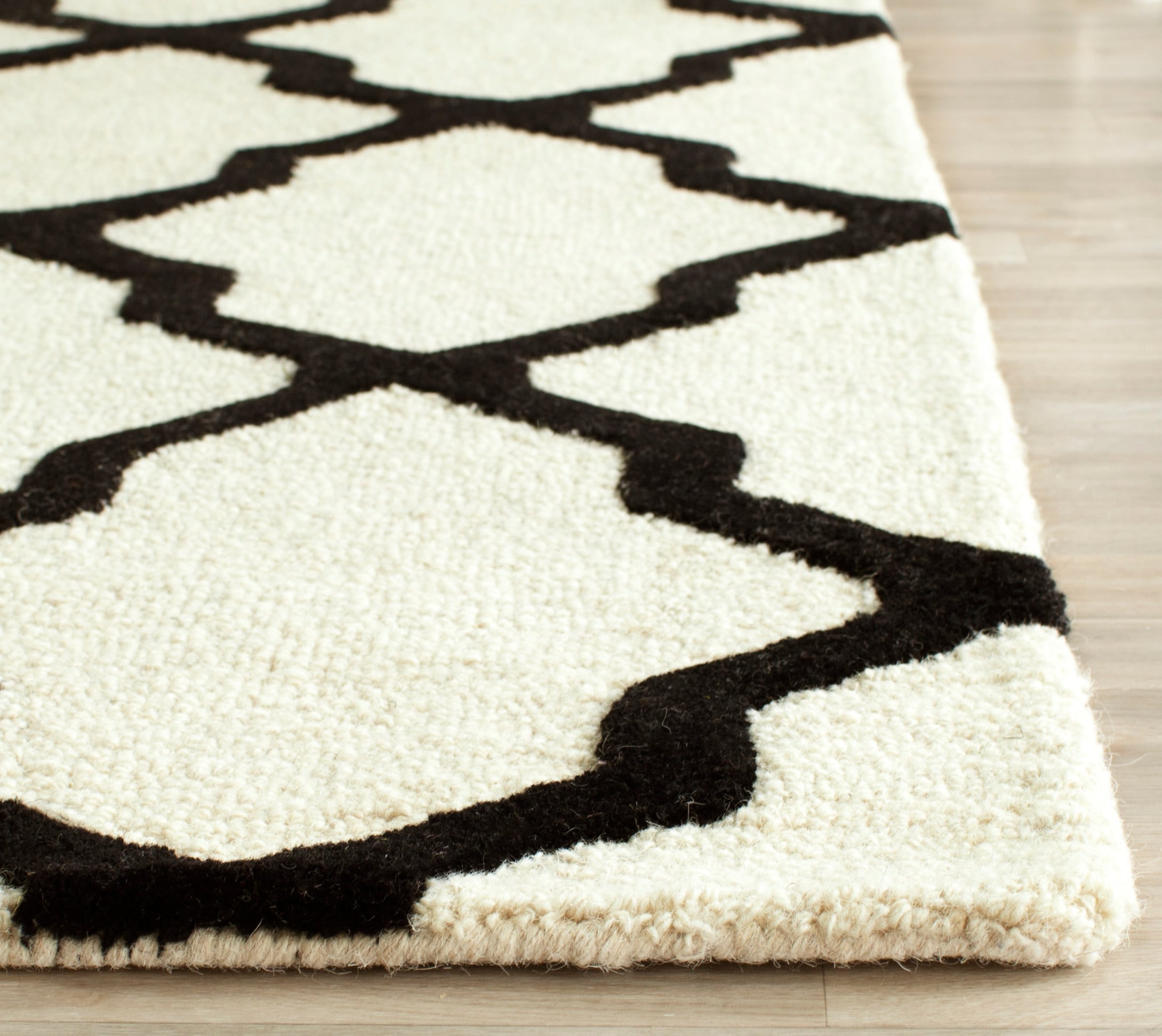 Safavieh CAM121W-5 rugs - View #3