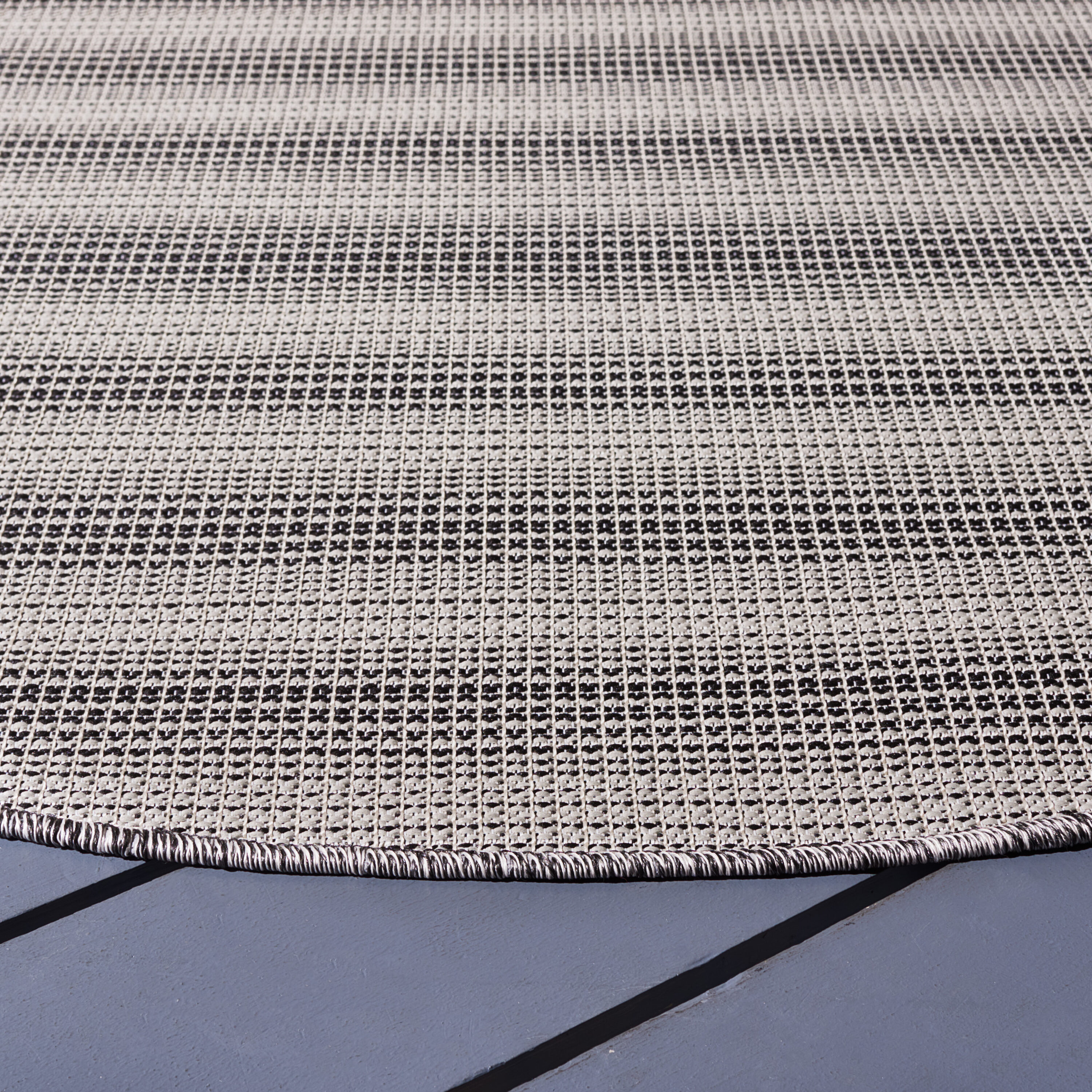 Safavieh HTN231G-7R rugs - View #3