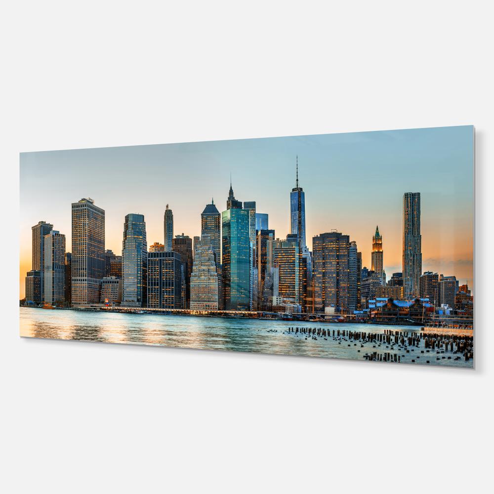 Designart 12-in H x 28-in W Cityscape Metal Print in the Wall Art ...