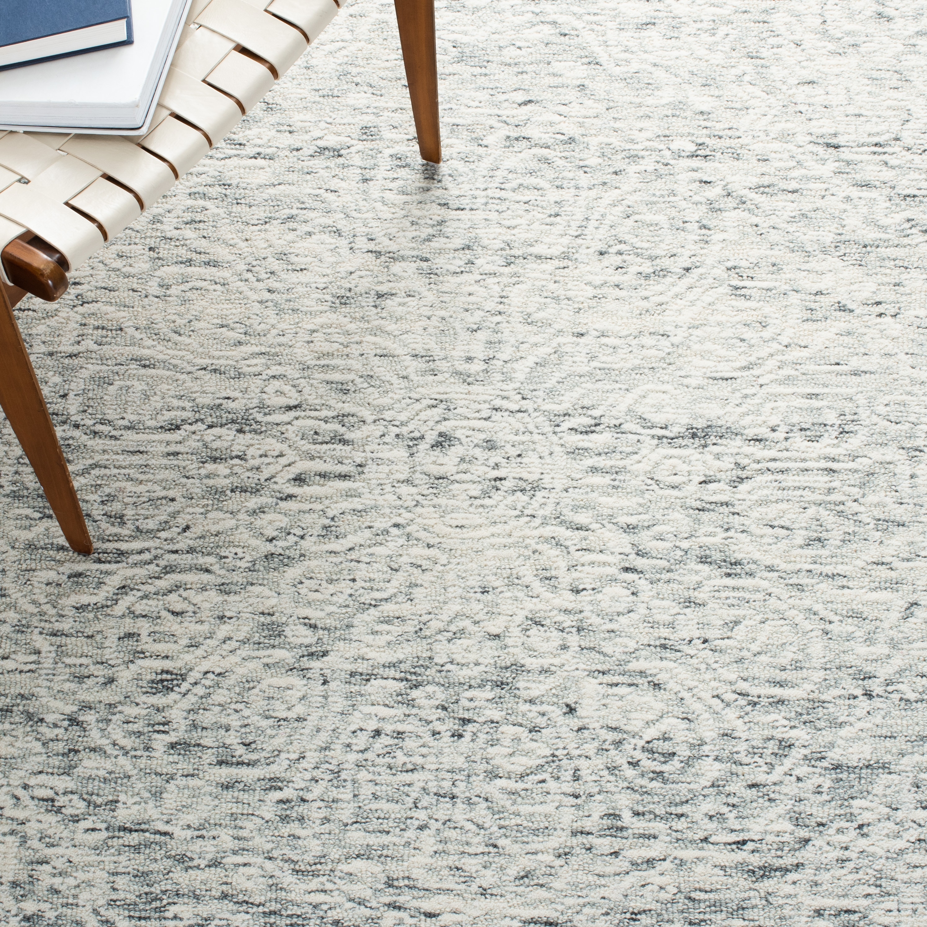 Safavieh MET993H-5 rugs - View #8