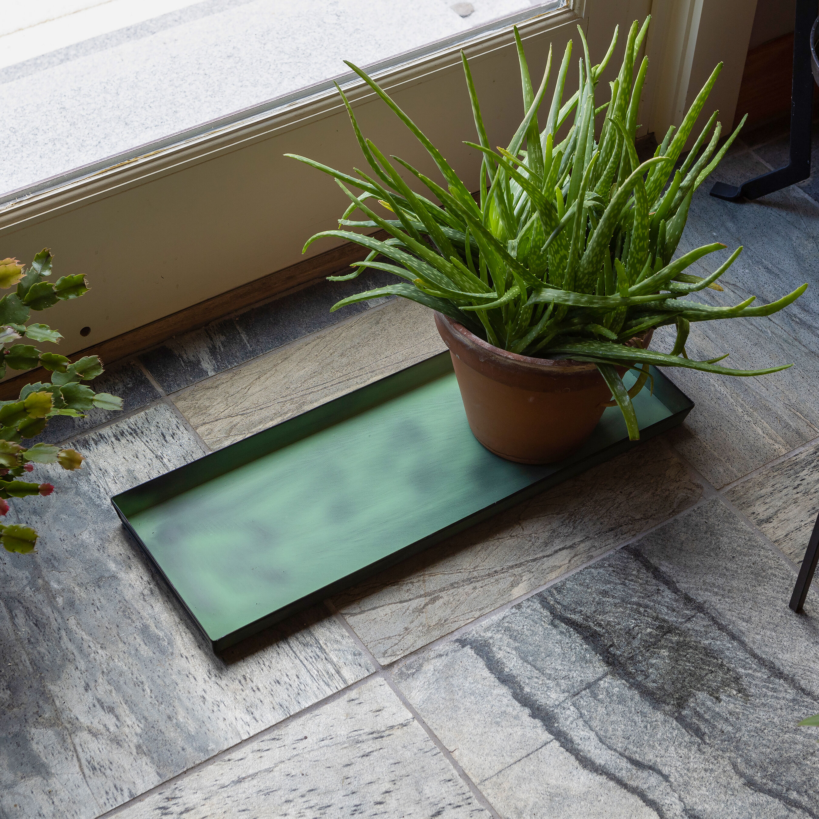 ACHLA Designs TR-VFB-05-2 Planter-Window-Box - View #3