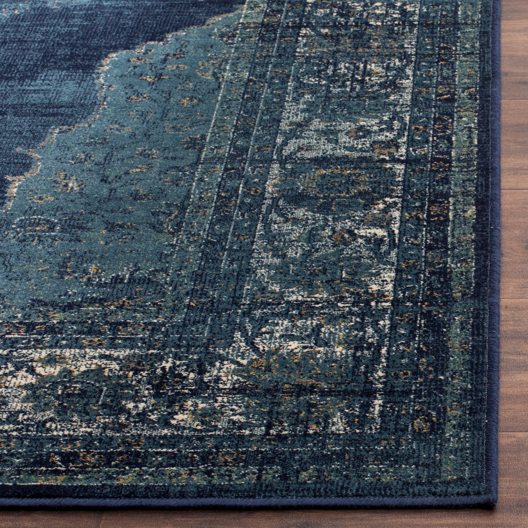 Safavieh VTG122-2330-28 rugs - View #4
