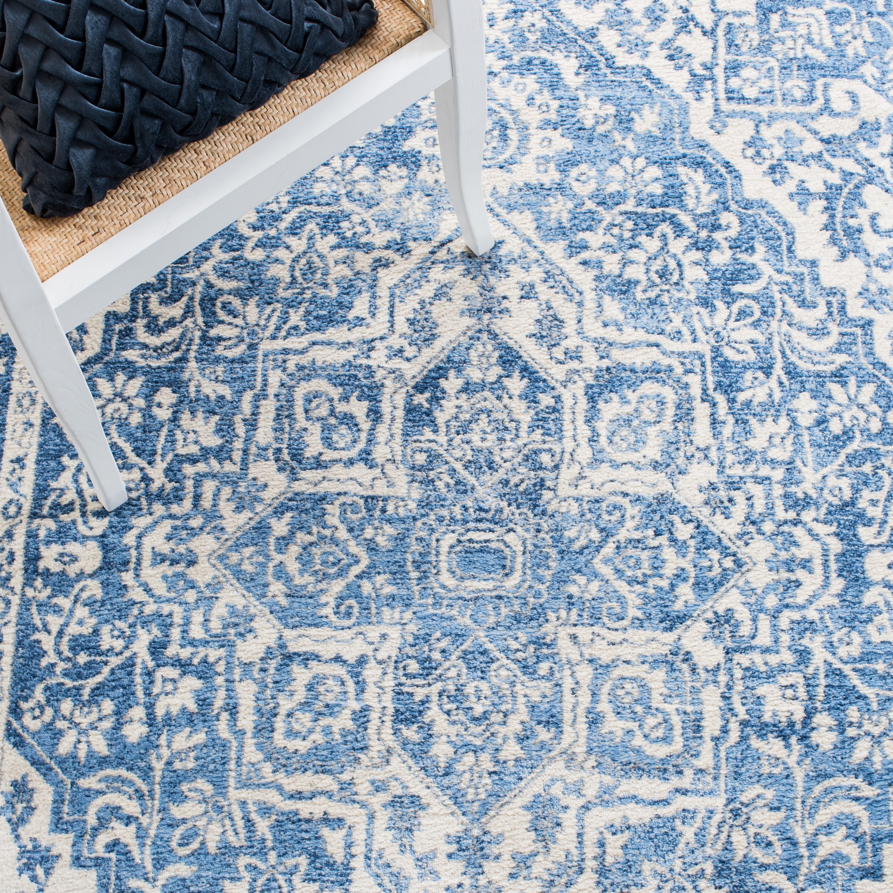 Safavieh BNT832A-28 rugs - View #6