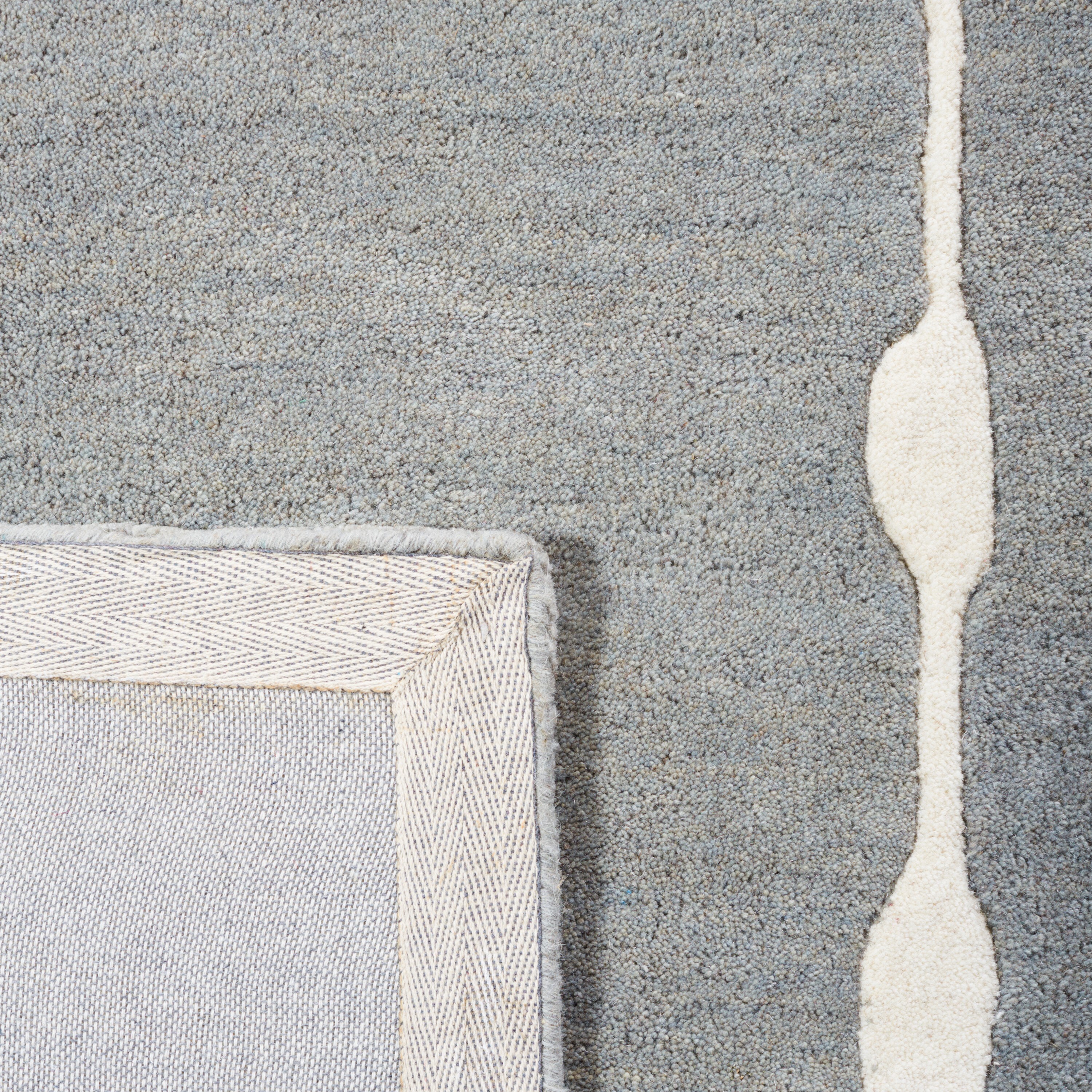 Safavieh SOH803B-4 rugs - View #7