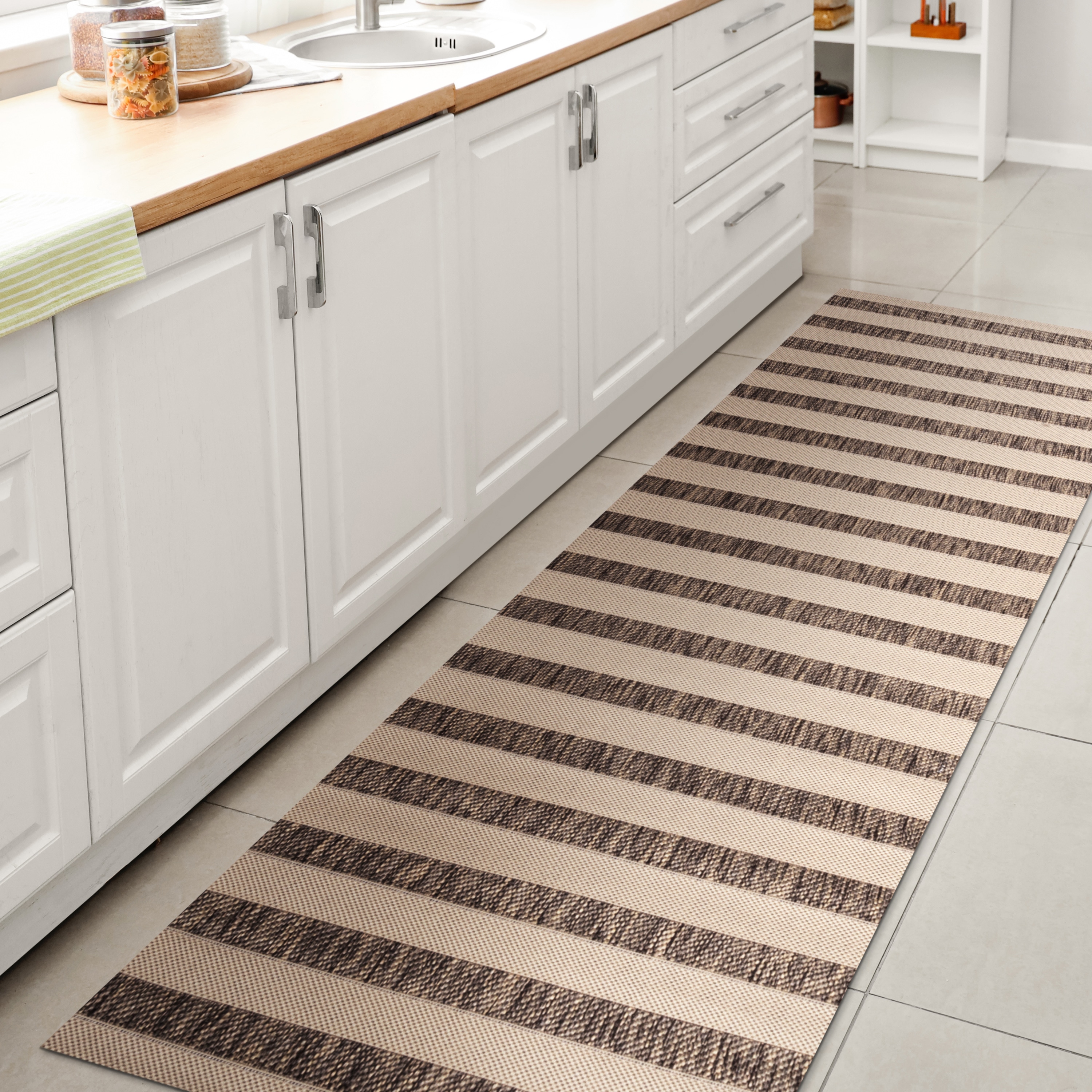 JONATHAN  Y SMB112A-210 Santa Monica Aveiro 2 x 10 (ft) Loomed Polypropylene Beige/Brown Rectangular Indoor/Outdoor Stripe Bohemian/Eclectic Runner rug