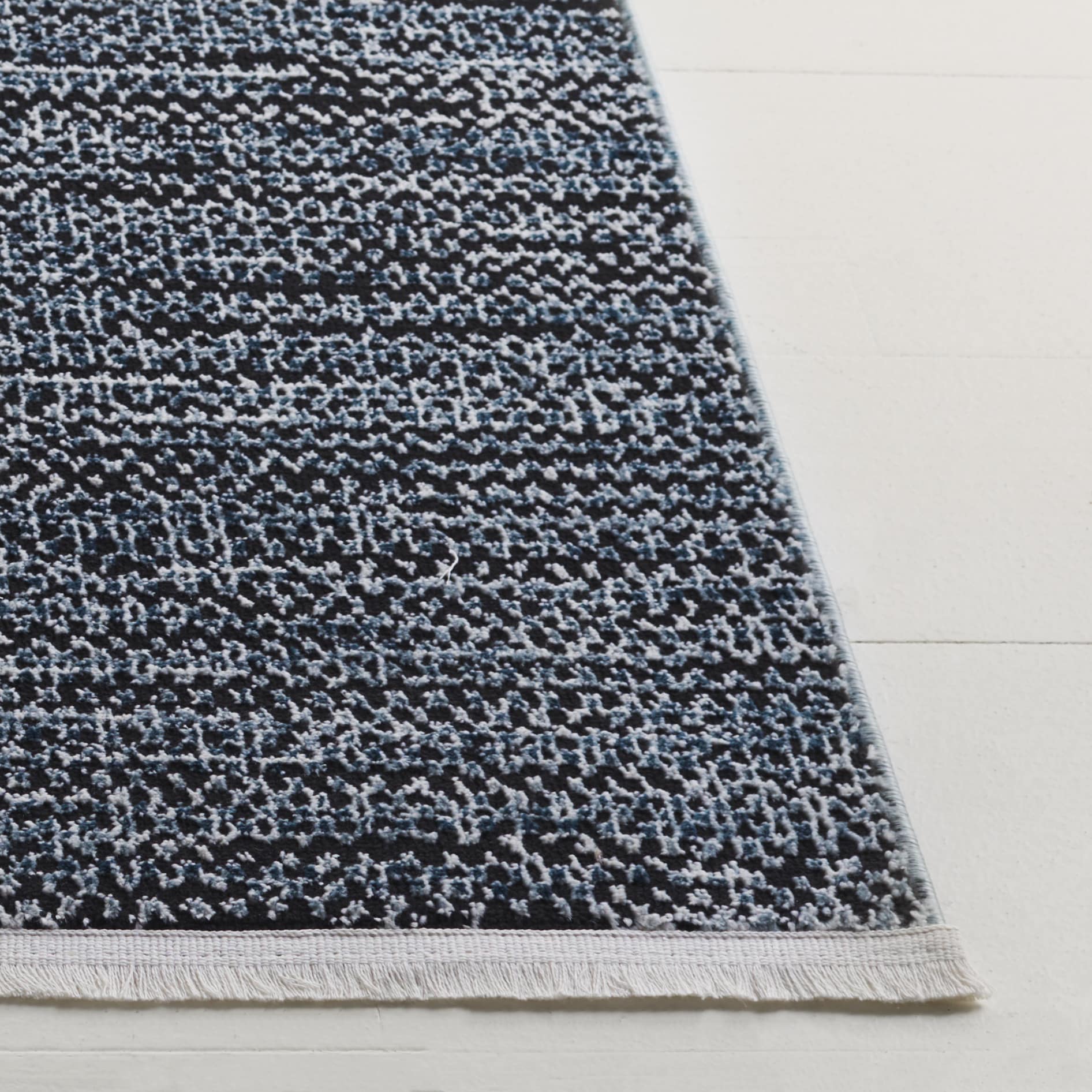 Safavieh MIL226Z-7SQ rugs - View #2