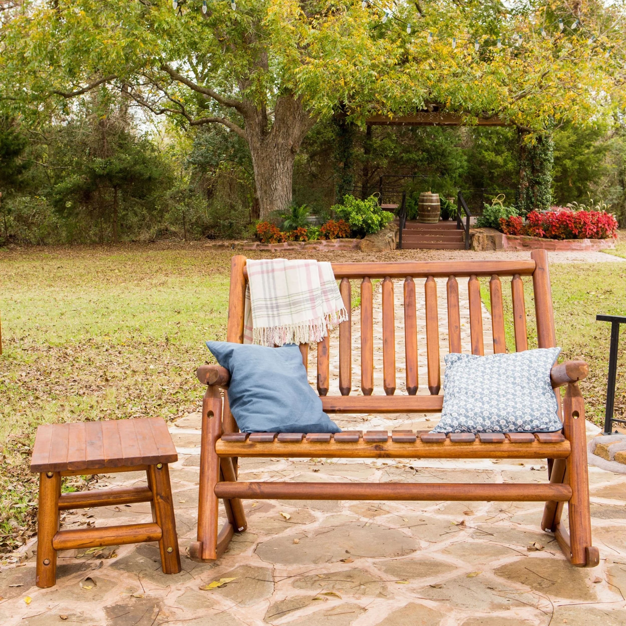 Leigh Country 397632 Patio-Tables - View #4