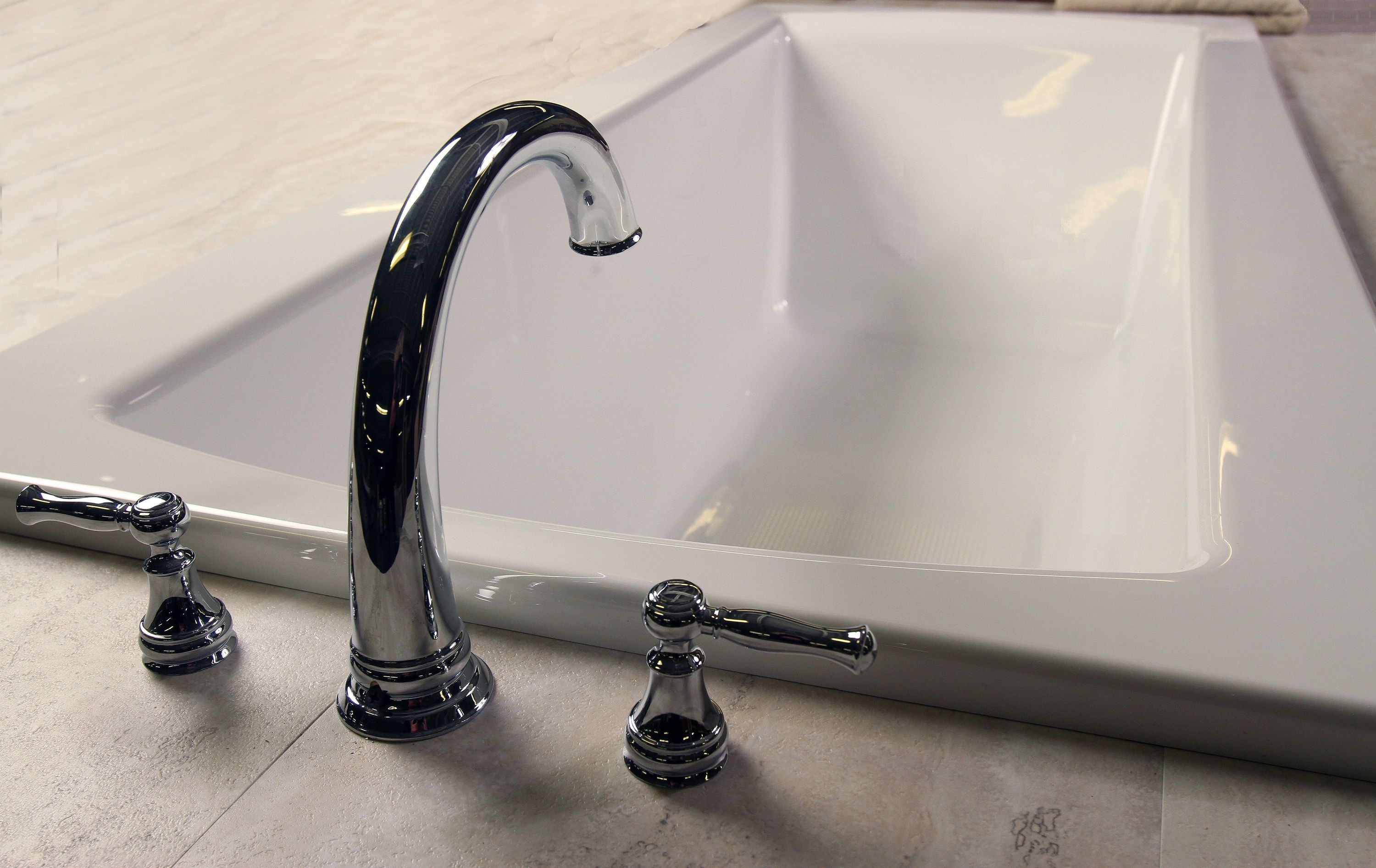 Moneta Resin Wall-Mount Sink