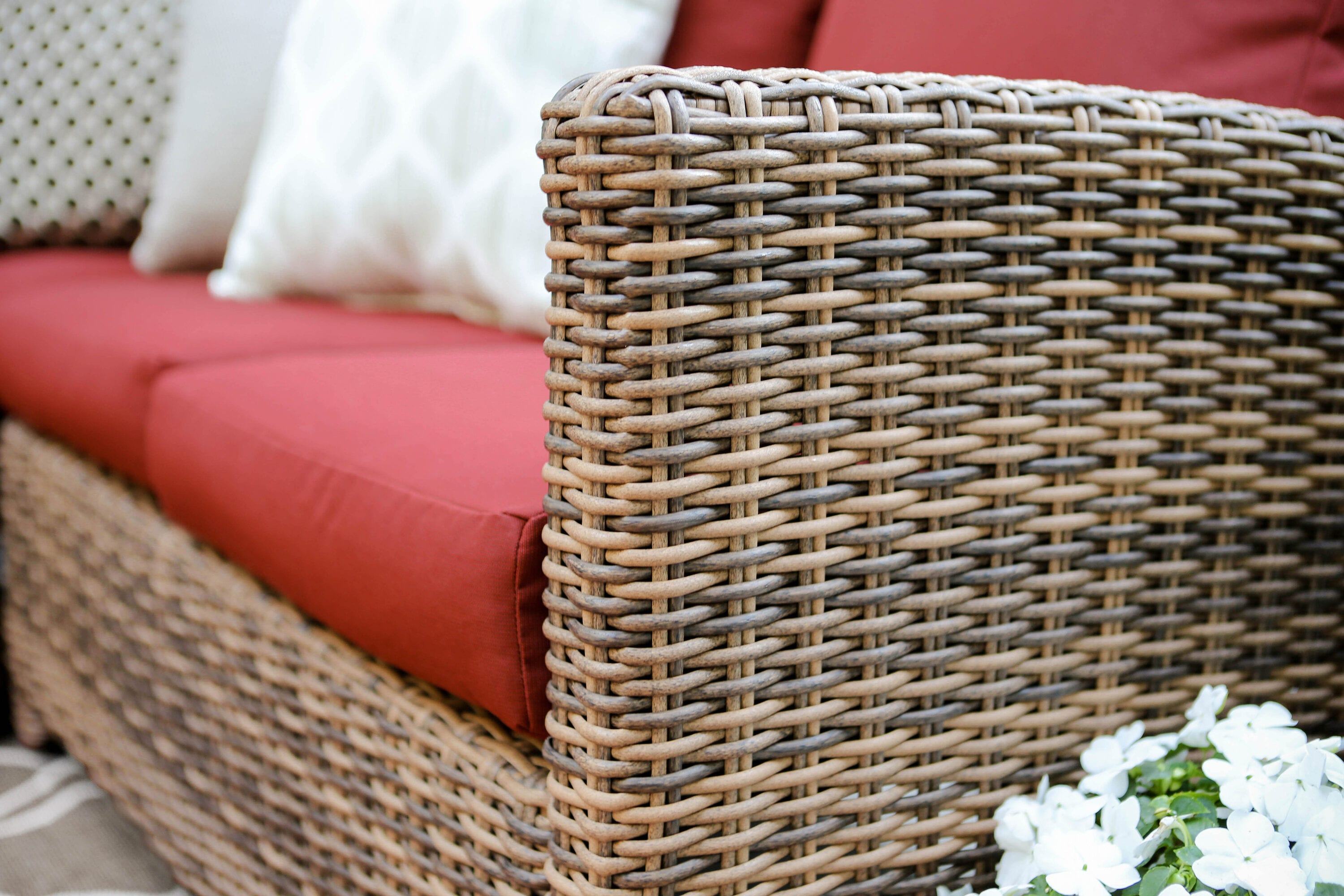 Leisure Made 882914-RED Patio-Sofas-Daybeds - View #4