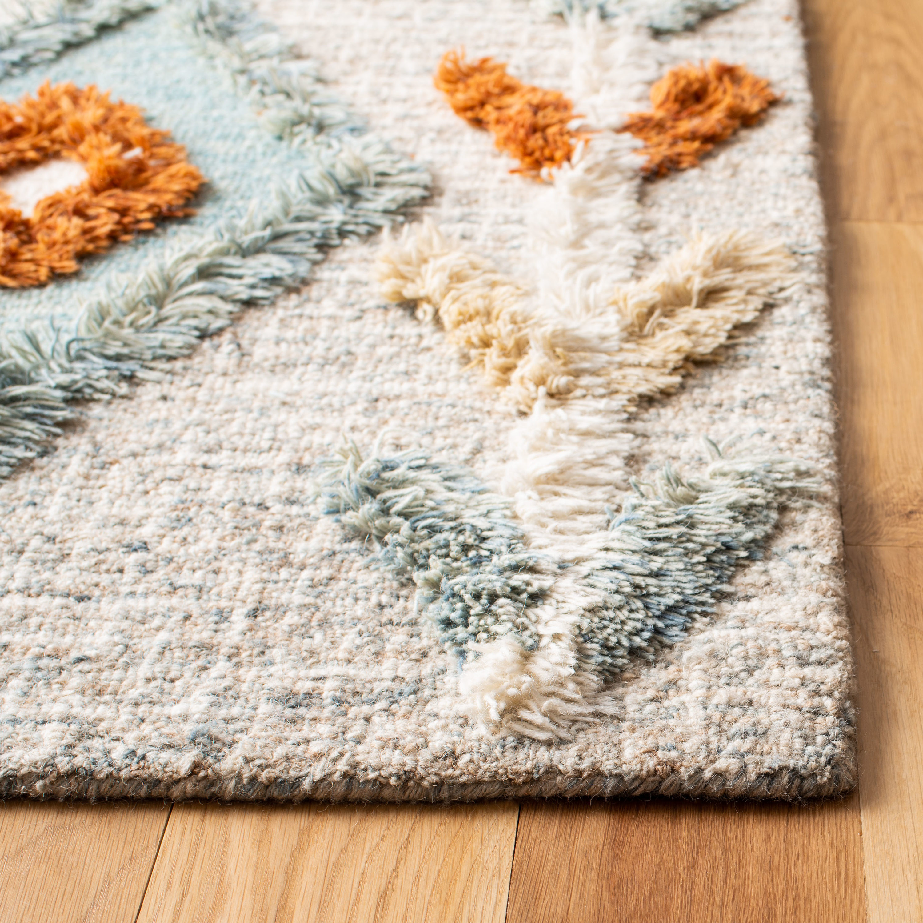 Gray and Blue Handmade Wool 6' x 9' Tufted Rug