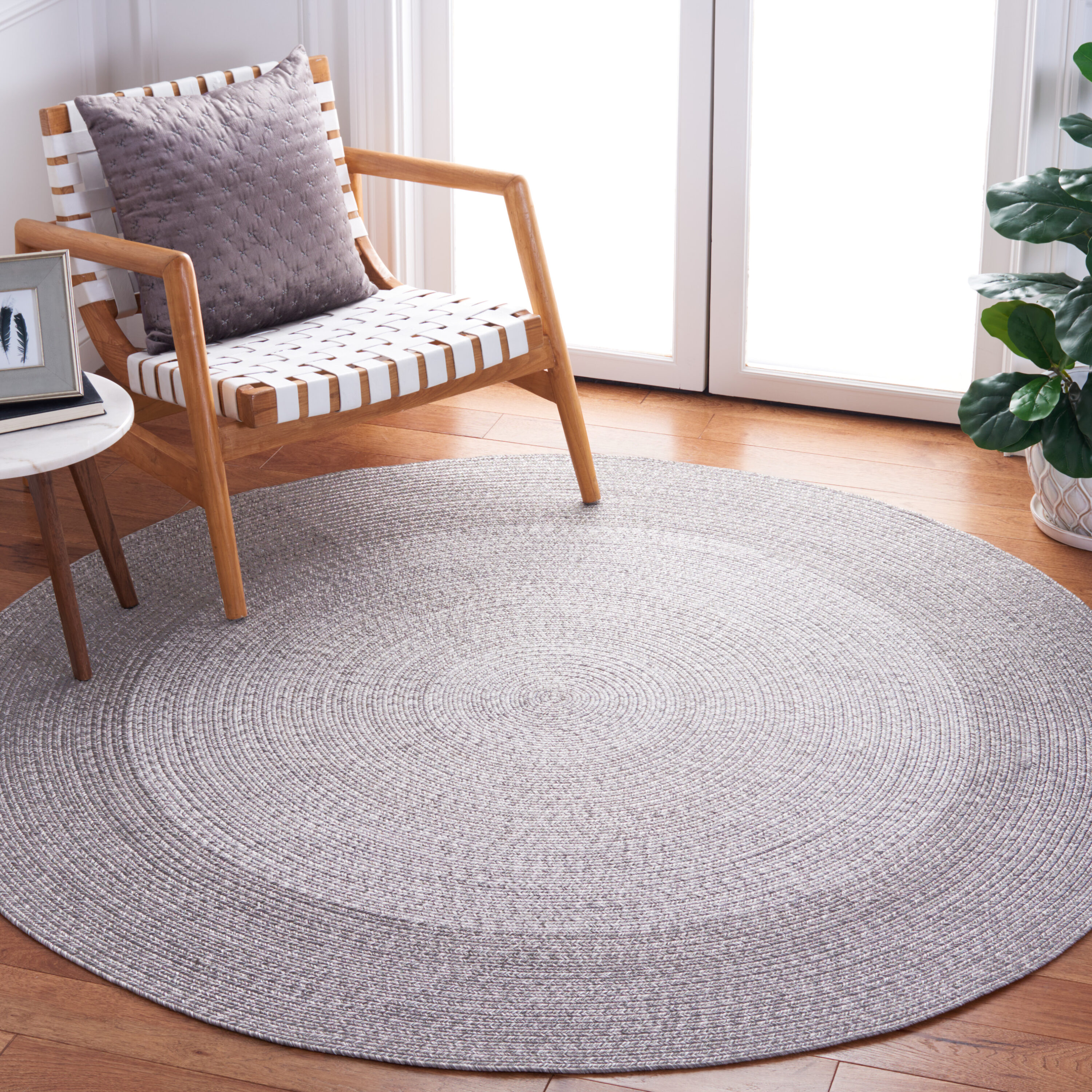 Braided 220F Grey 5ft x 5ft Country Floral Rug