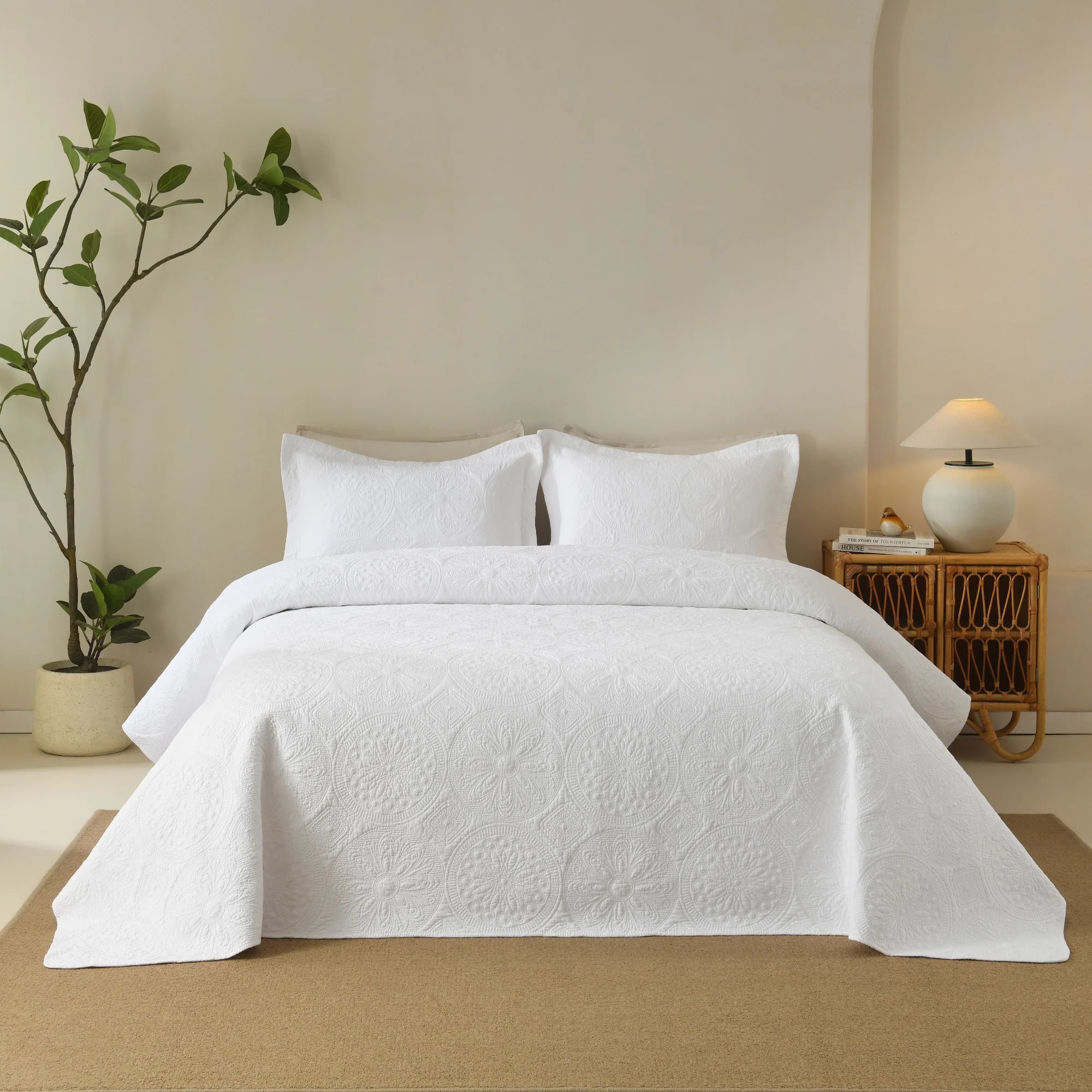 MarCielo 3 Piece Cotton Cover White Medallion Vintage Farmhouse Quilt Bedspread Set ME512