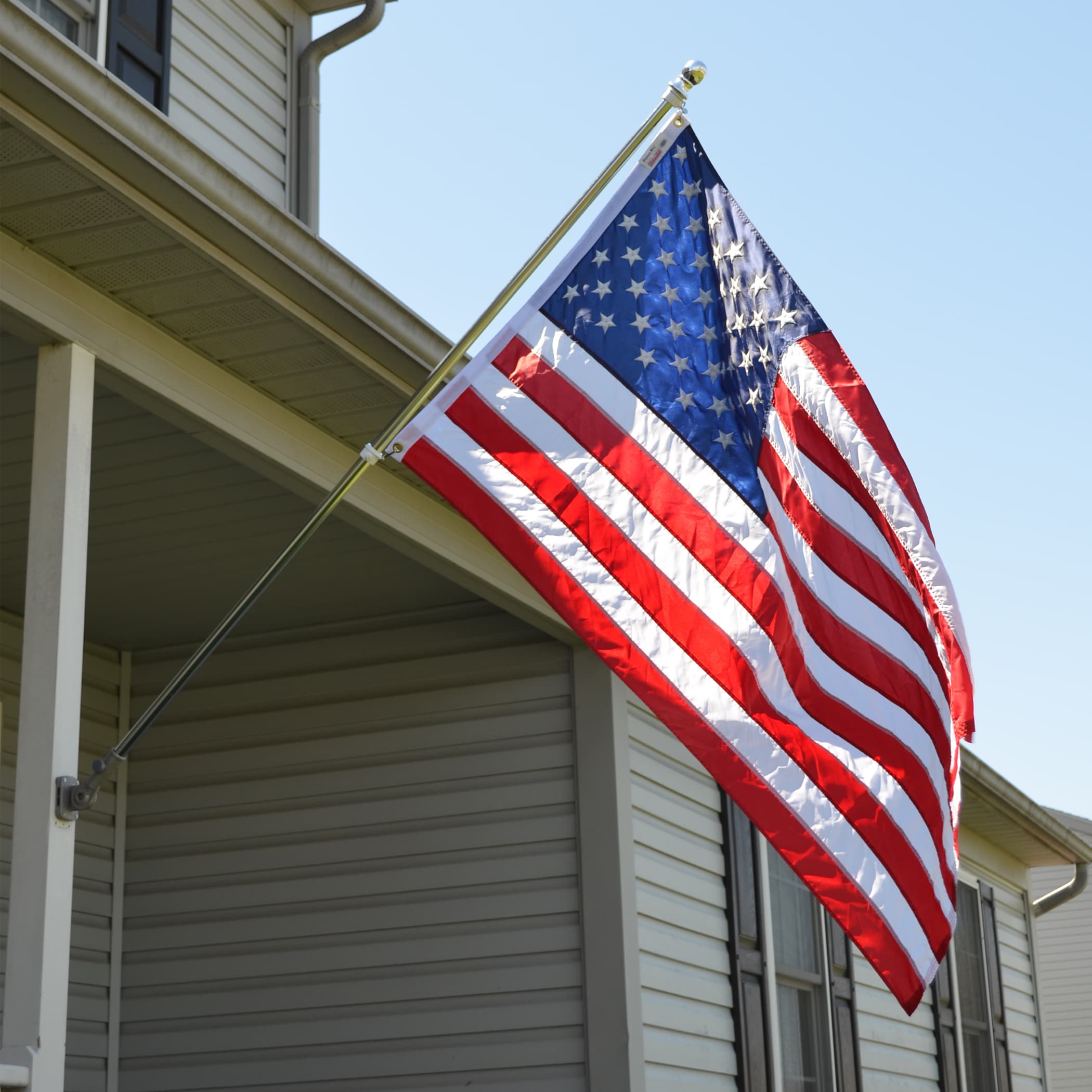 Valley Forge Flag 5.23-ft W x 2.92-ft H Patriotic Embroidered Flag in ...