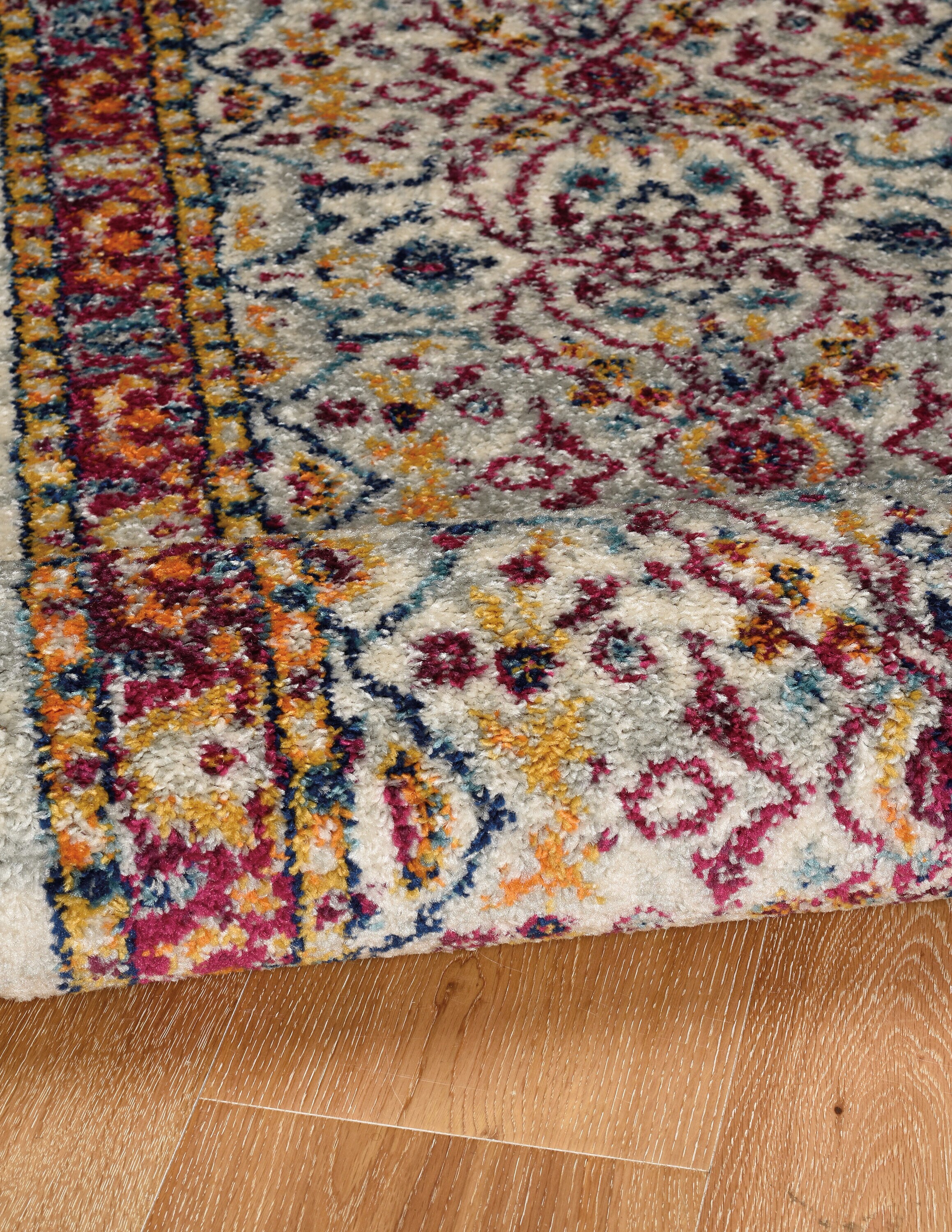 Linon RUGSZ0781 rugs - View #3