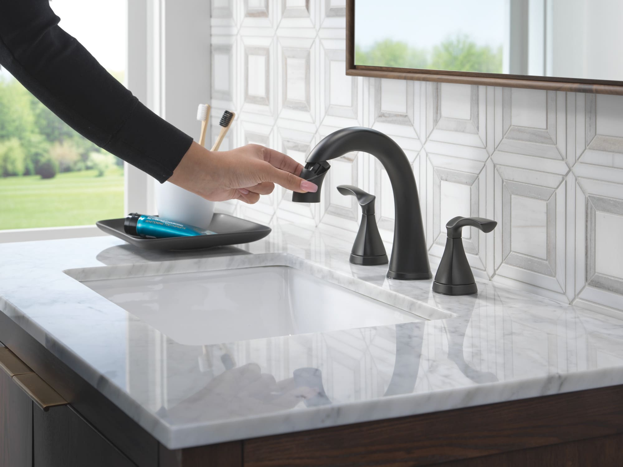 Delta Sandover Pulldown Matte Black Widespread 2 Handle Watersense Pull Down Bathroom Sink 9364