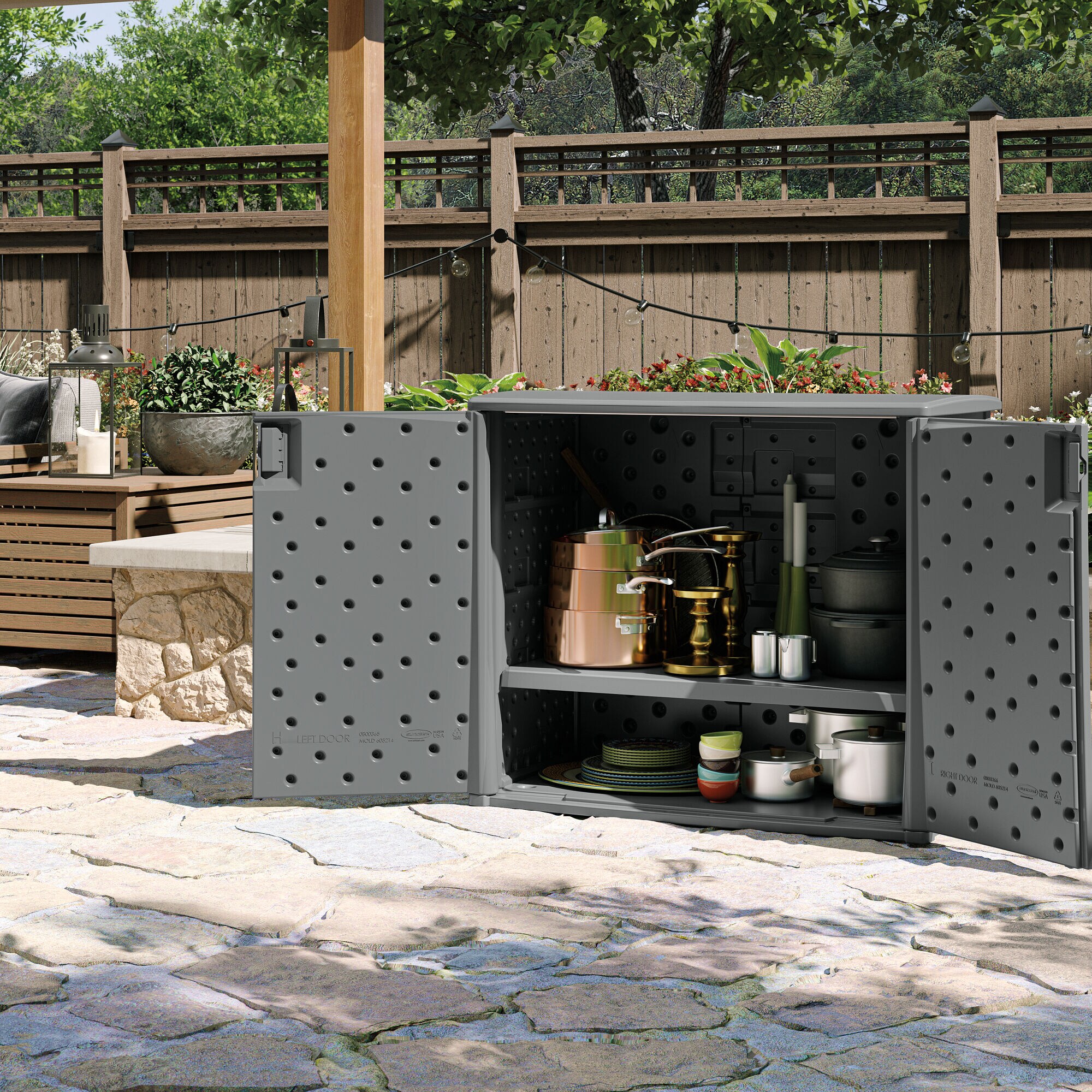 Suncast BMOC4100CG Deck-Boxes - View #2