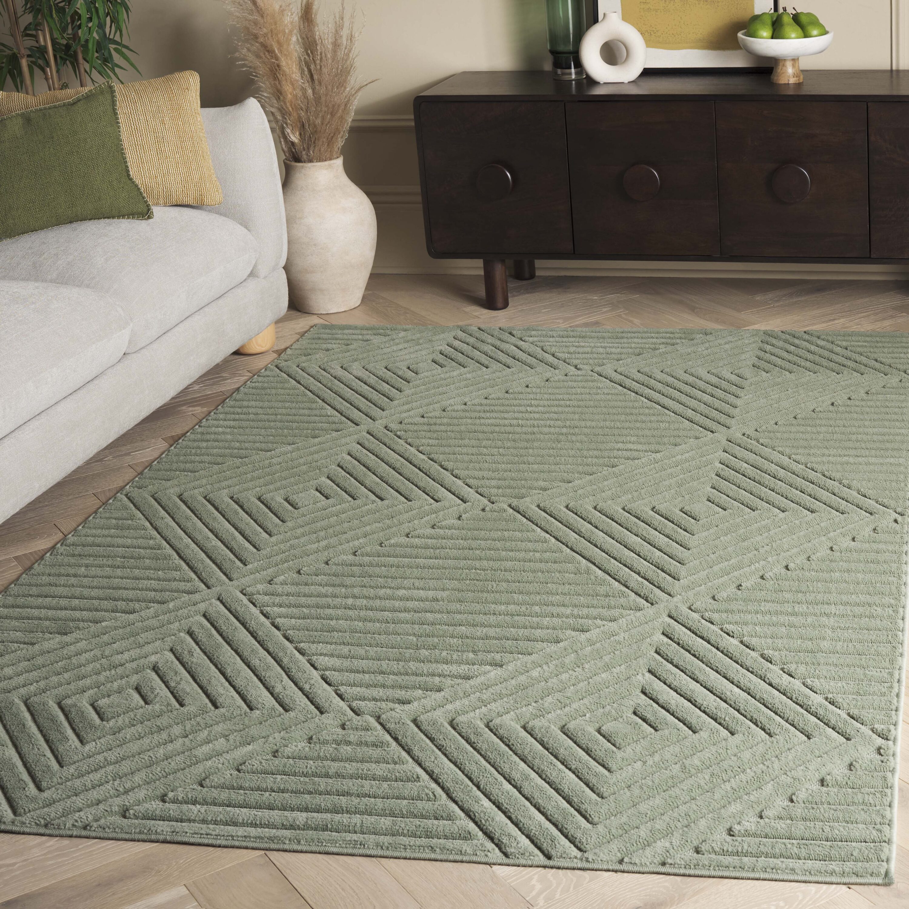 Selena 5 x 8 (ft) Loomed Polypropylene Green Rectangular Indoor Geometric Mid-Century Modern Spot Clean Only Area rug
