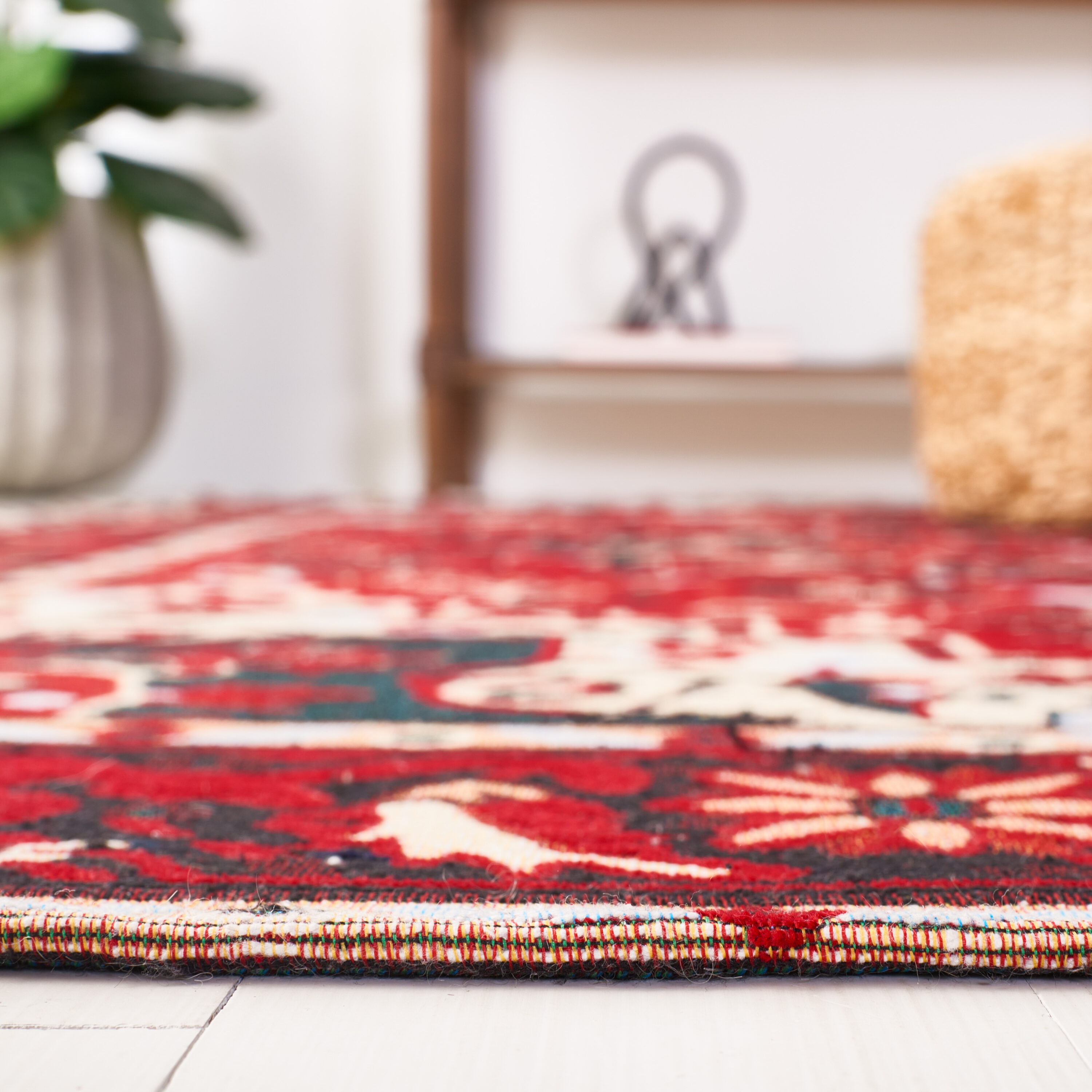 Red and Black 4' x 6' Machine Washable Medallion Area Rug