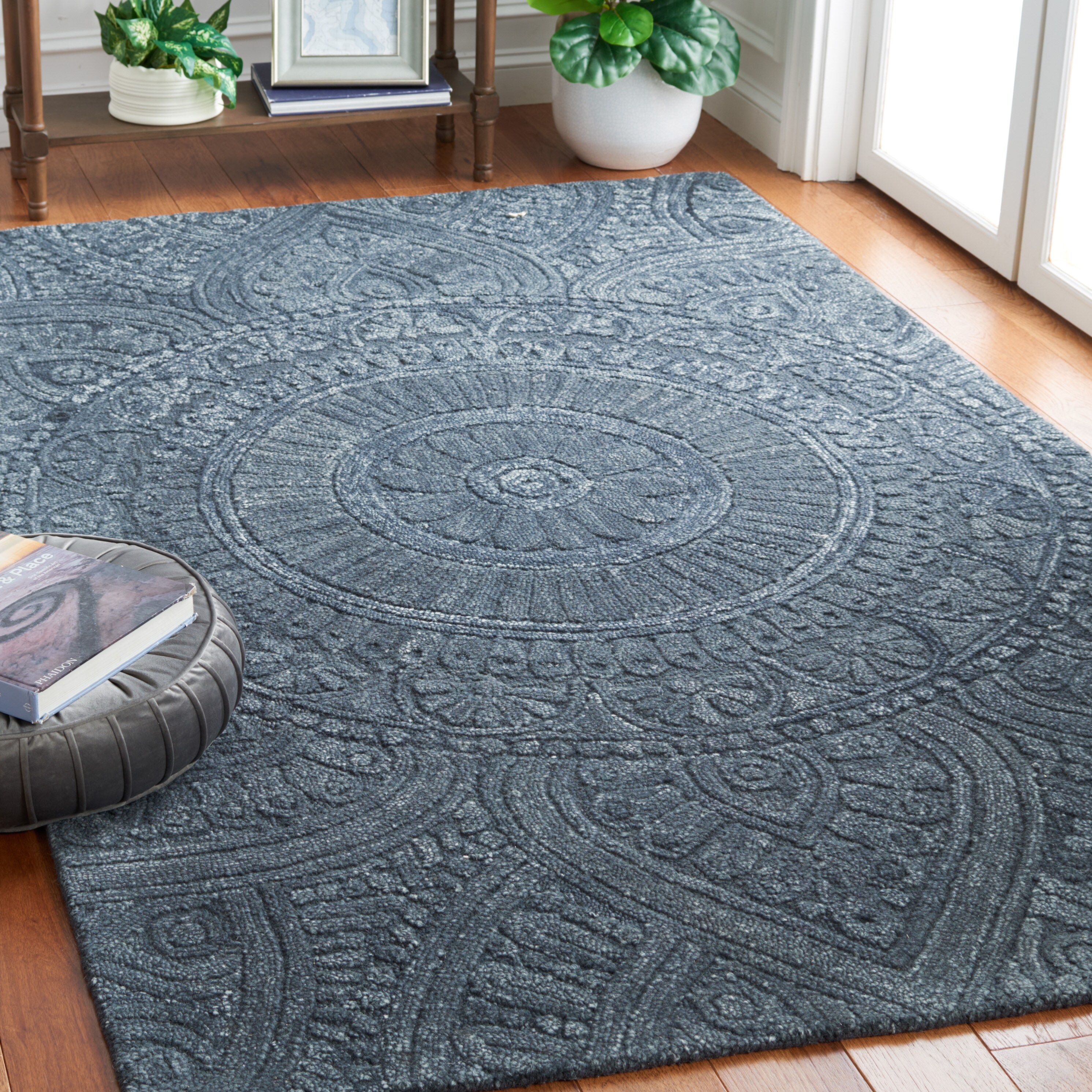  Marquee 301 Dark Gray Traditional 5ft x 8ft Medium Rectangle Rug