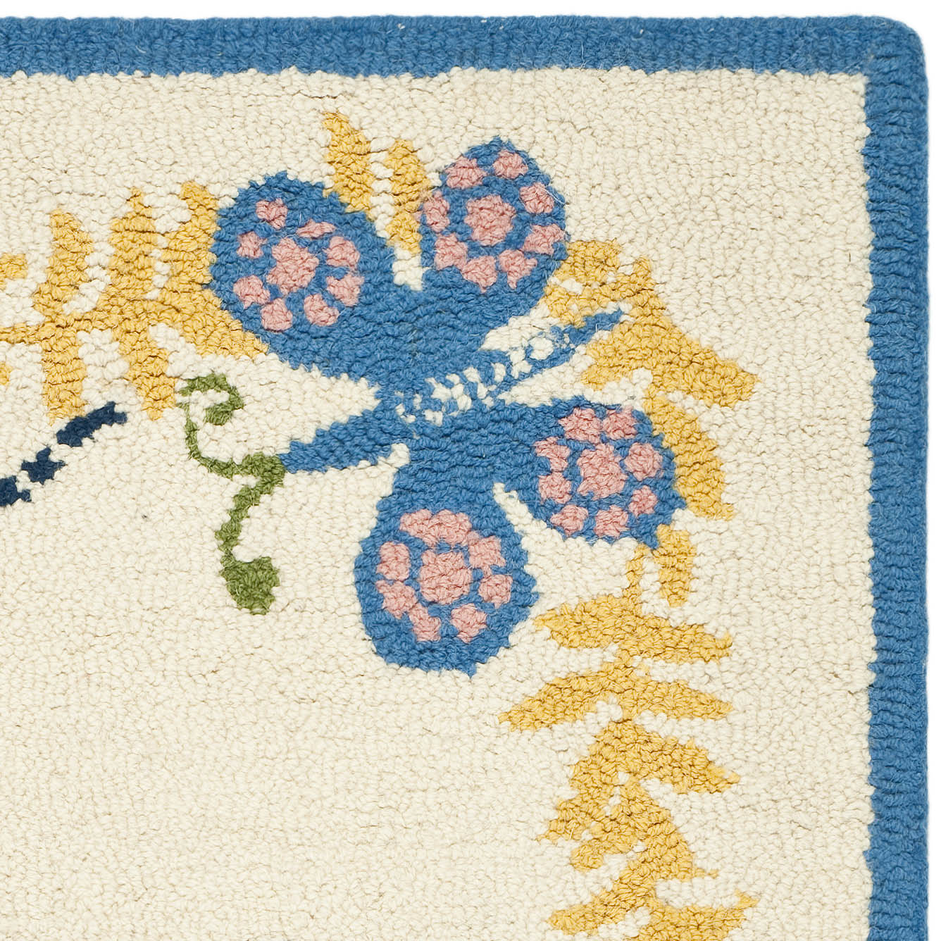 Safavieh SFK390A-4 rugs - View #5