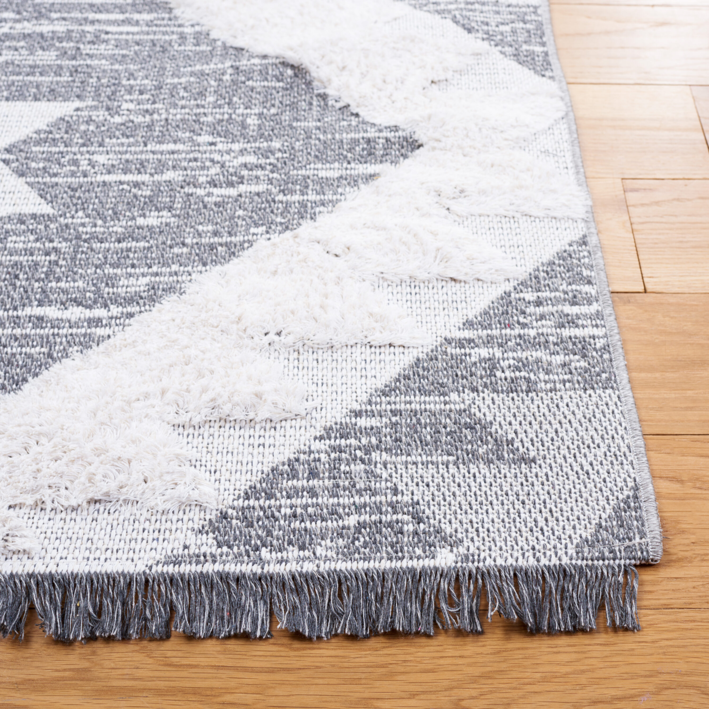 Safavieh AGT712F-4 rugs - View #3