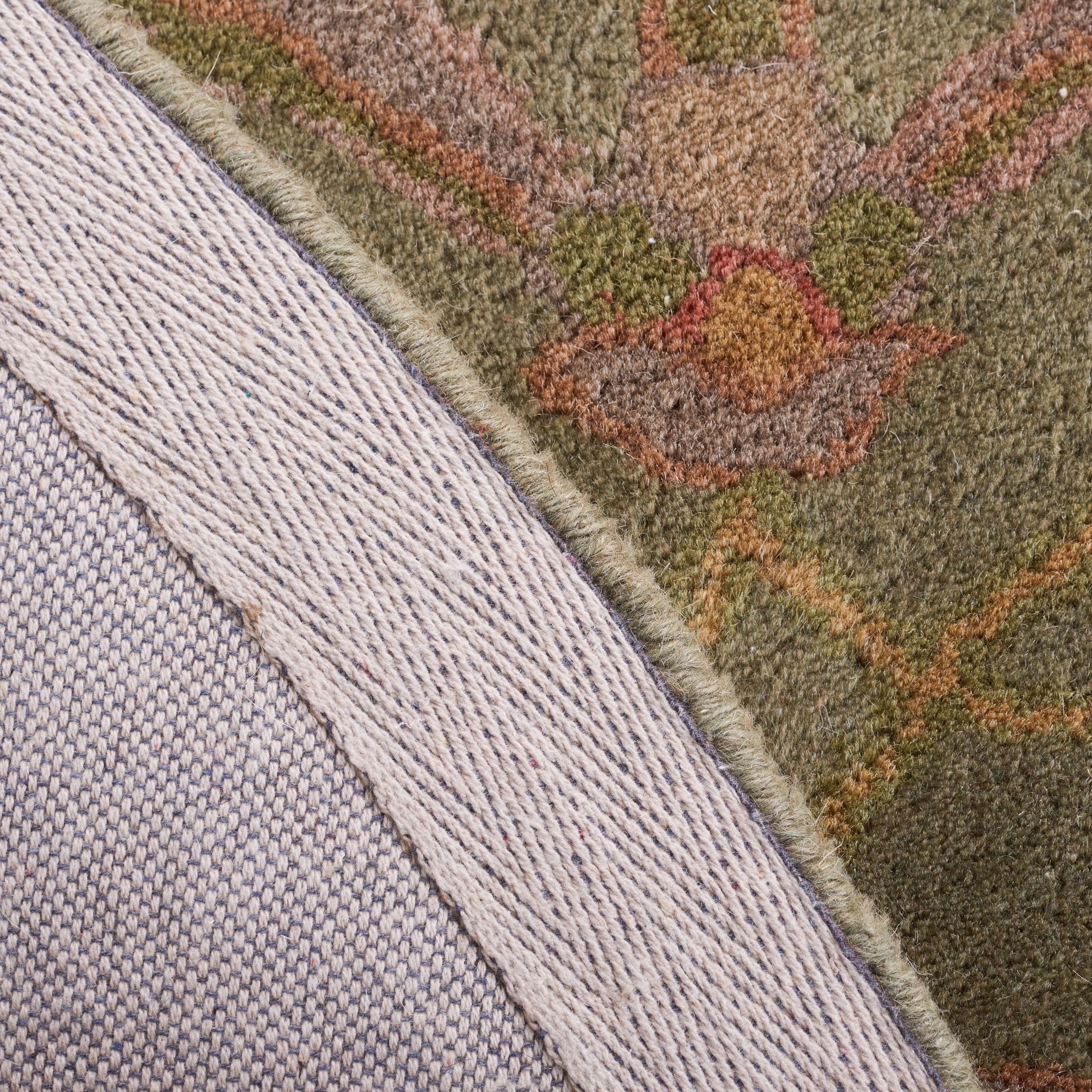 Safavieh HG811A-8OV rugs - View #7