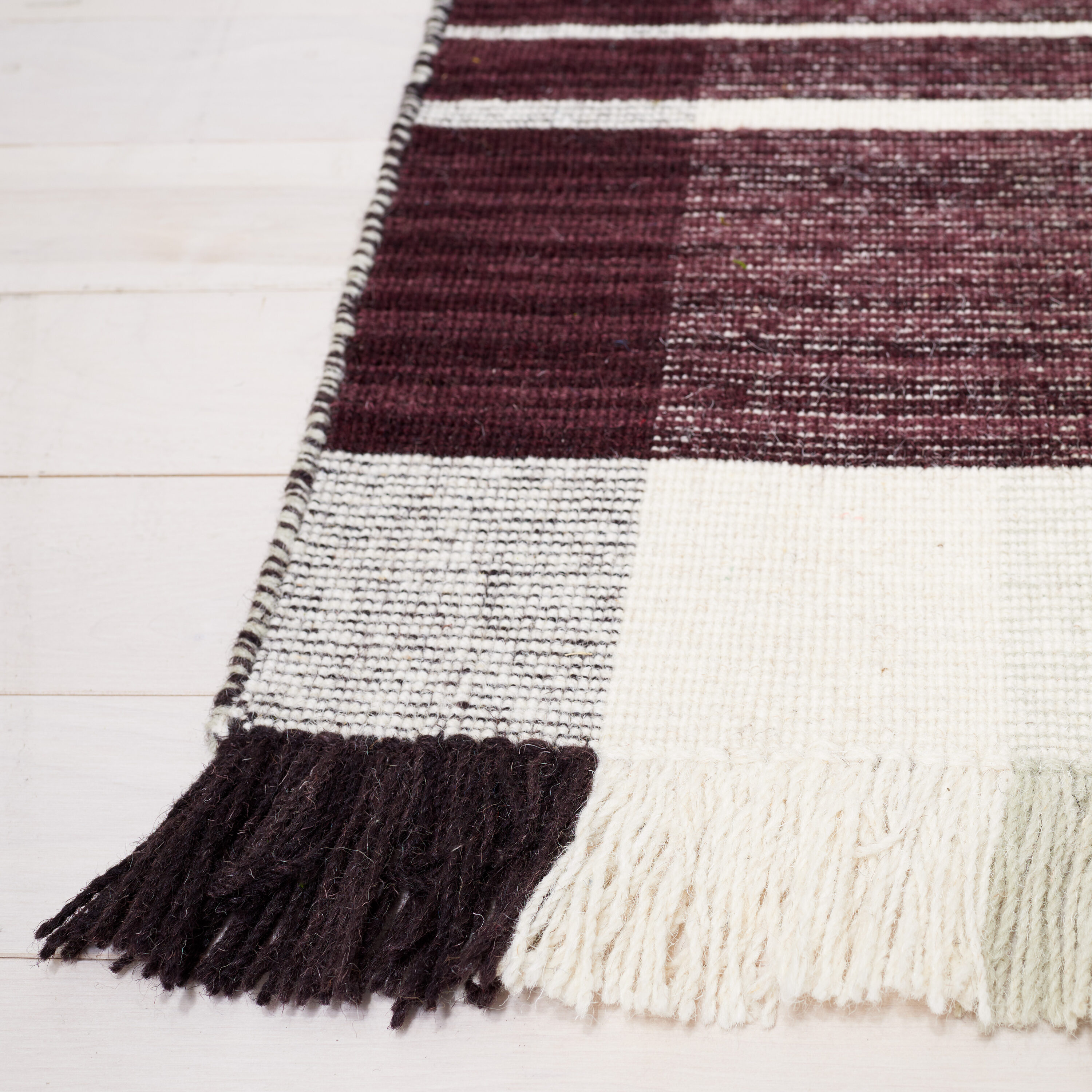 Safavieh STK705A-4 rugs - View #6