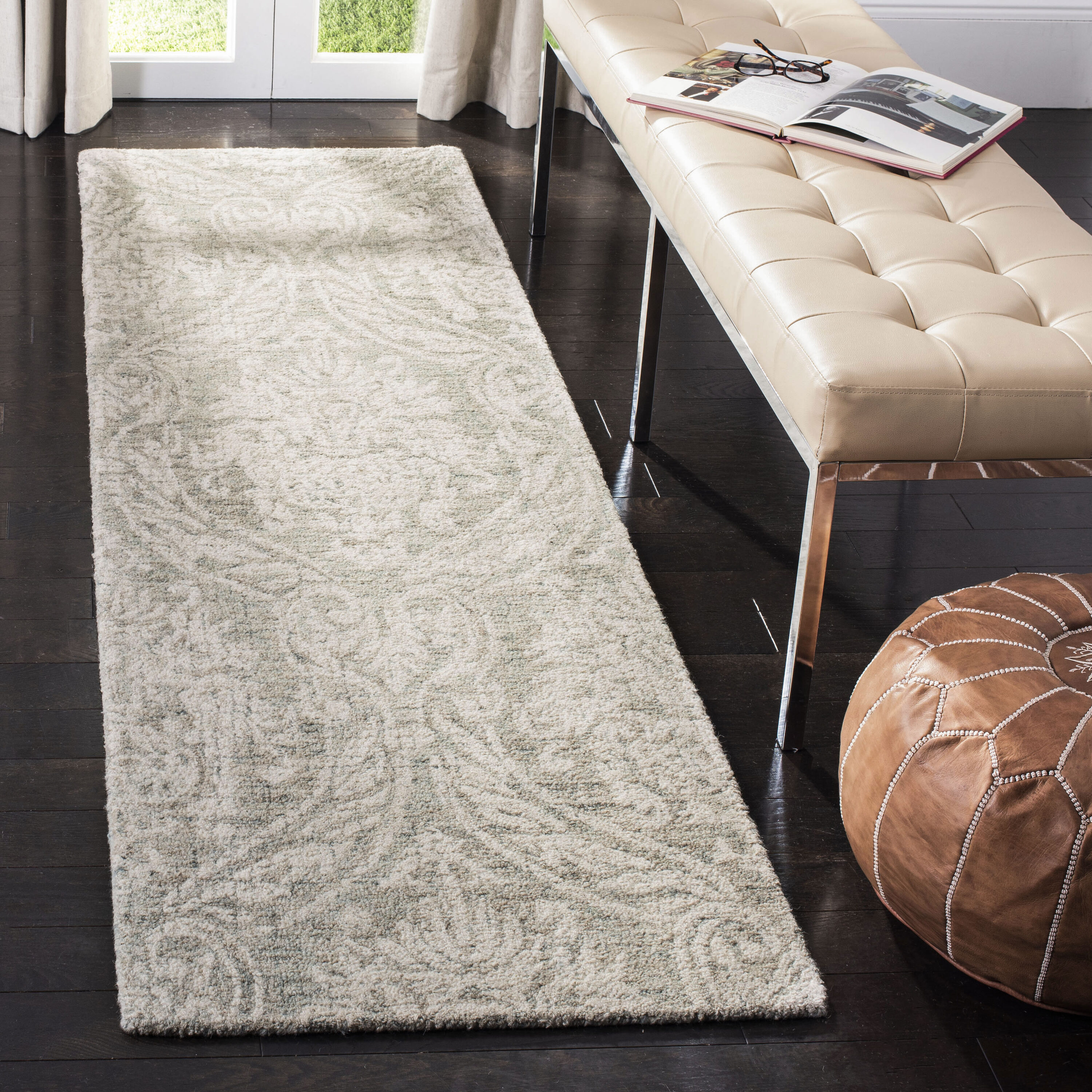  Abstract 204 Gray/Ivory Traditional 2ft-3in x 12ft Runner Rug