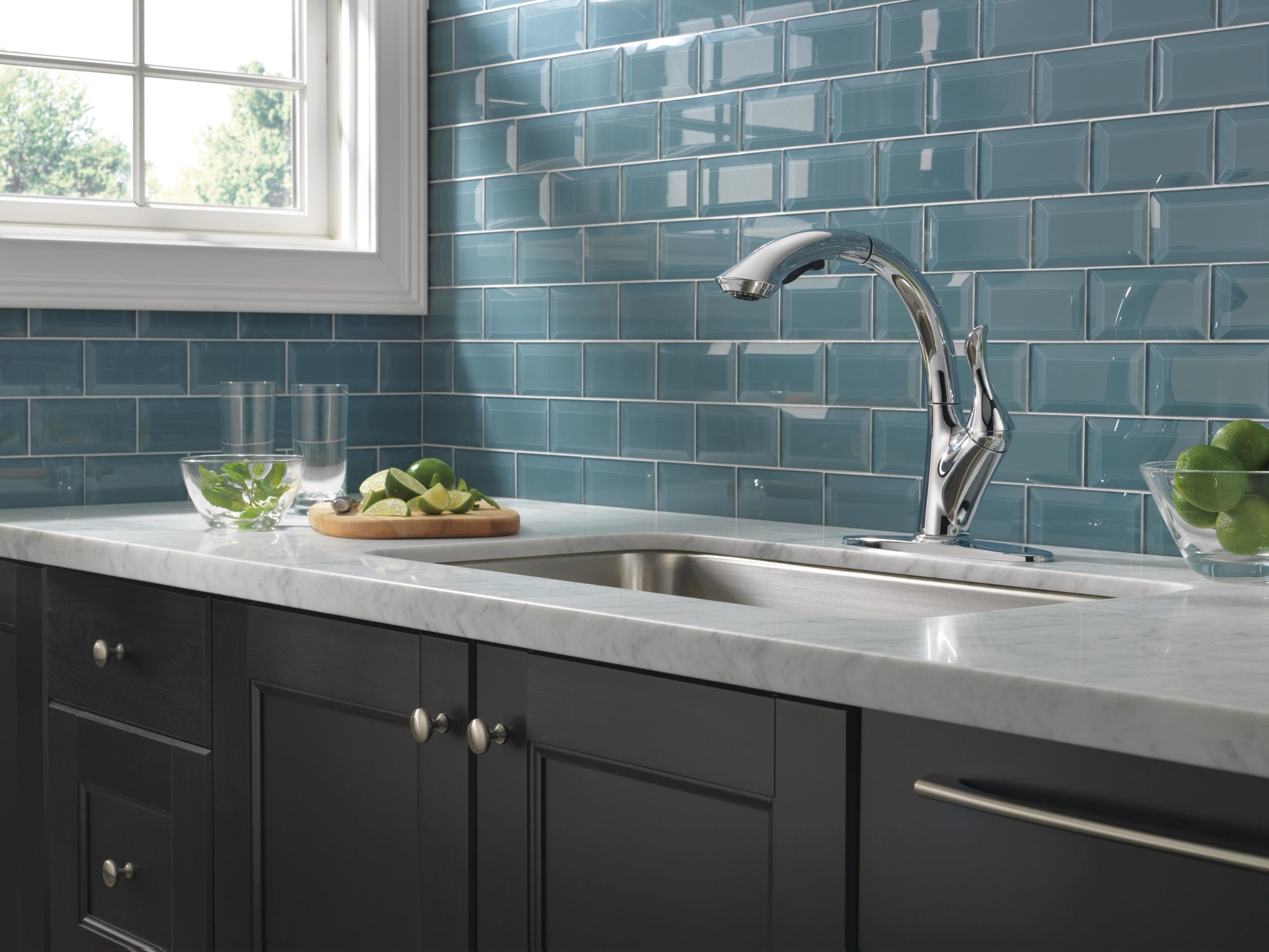 Linden Chrome Pull-Out Spray Single Handle Kitchen Faucet