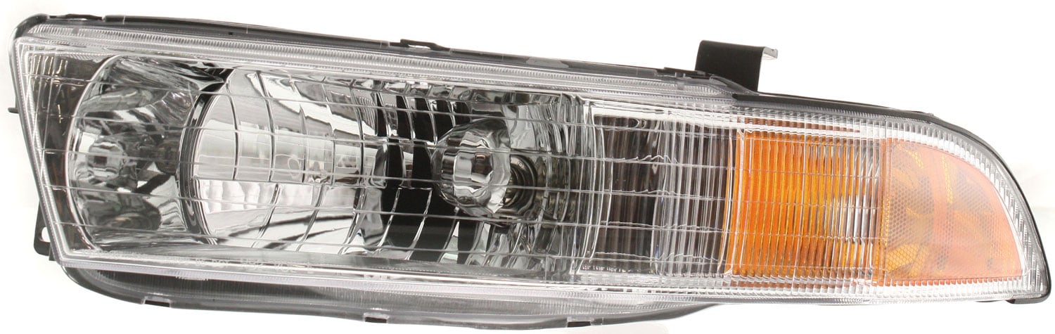 Garage-Pro JCW20-5850-00GP Driver Side Headlight For Mitsubishi Galant 1999-2001 Halogen with Bulb(s) Replaces# Mr439549
