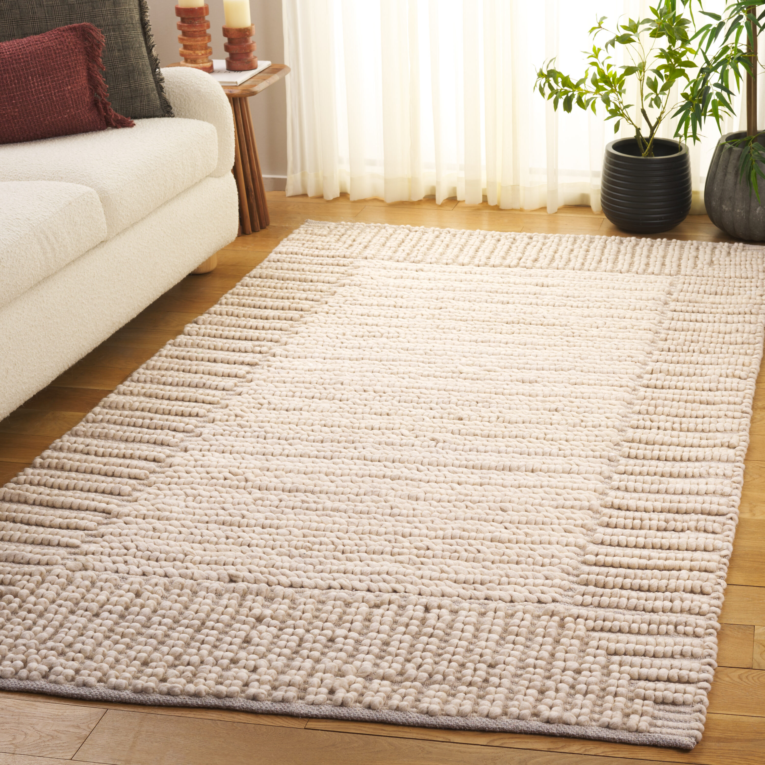  Natura 286 Beige Contemporary 5ft x 8ft Medium Rectangle Rug