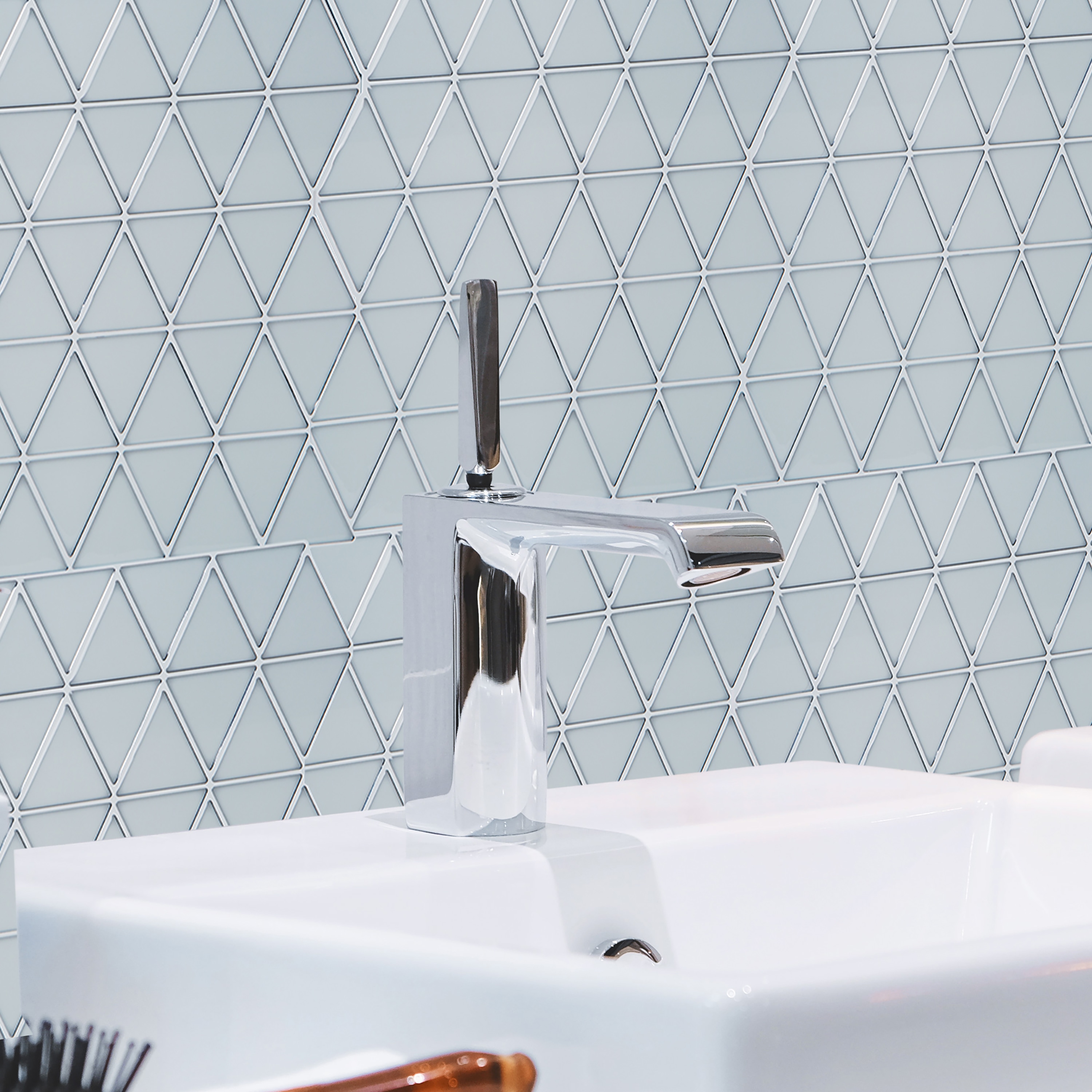 Simplify 27268-WHITE Wall-Accents - View #2
