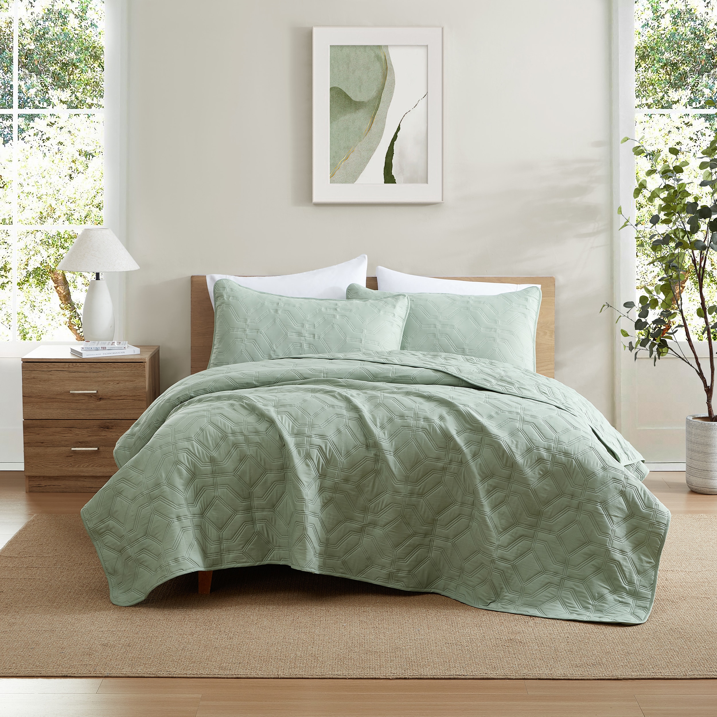HLC.me LGN-KG-SAGE Logan - 3 Piece Soft Quilt Set - Lightweight Interlocked Machine Washable Bedspread Coverlet