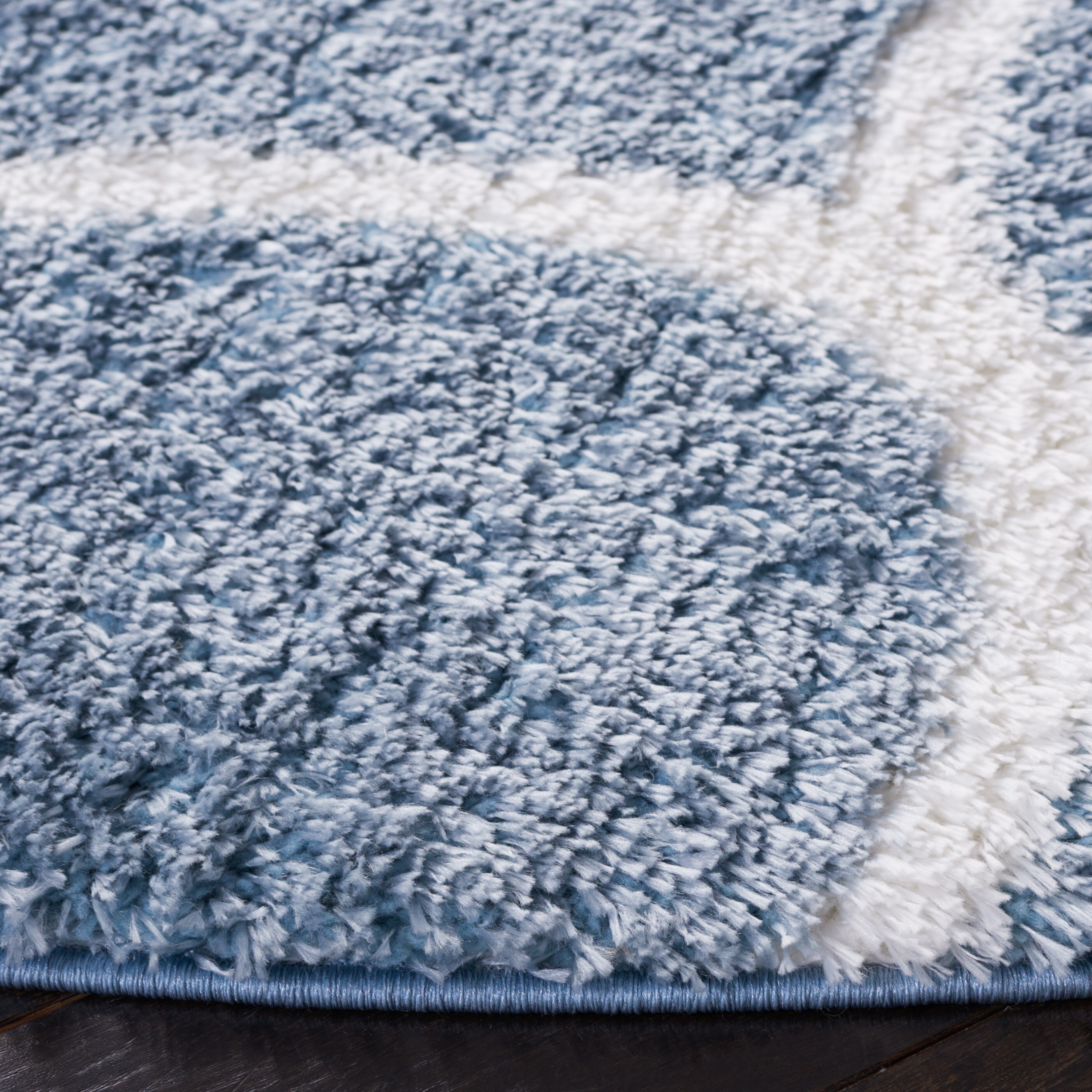 Safavieh THO677M-7R rugs - View #3