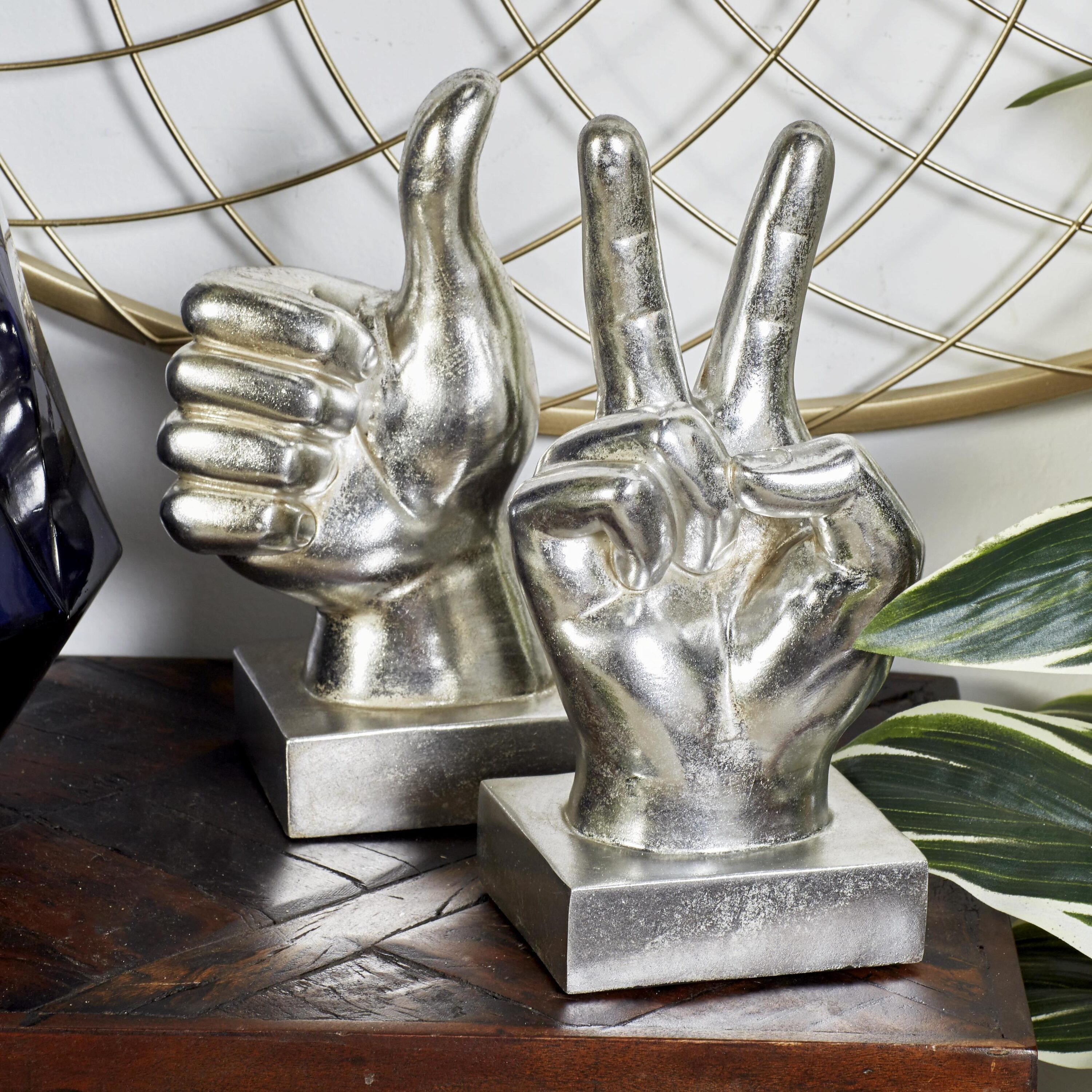The Novogratz 77180 3 -Pack Silver Stone Modern Sculpture