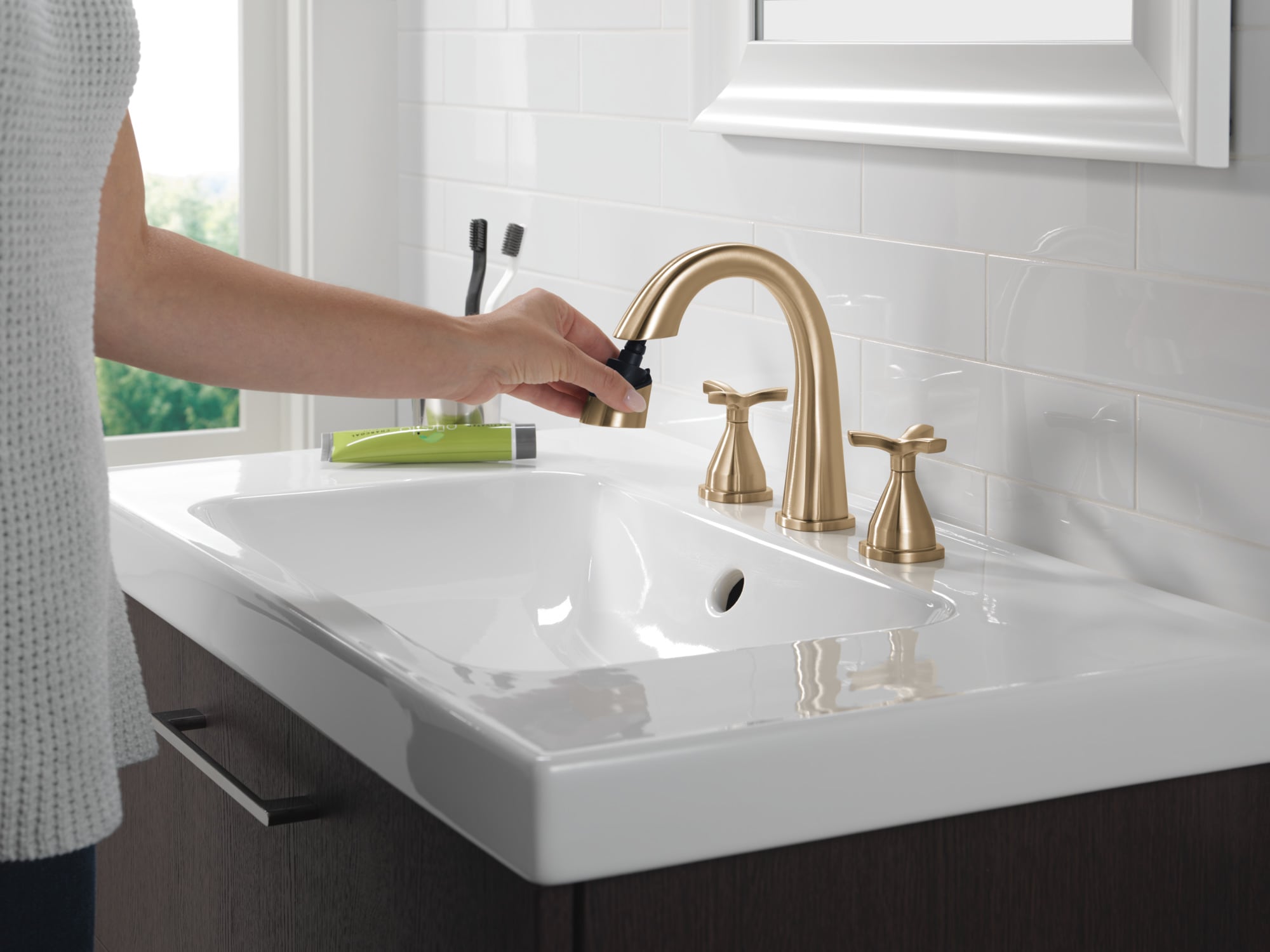 Delta 357756-CZPD-PR-DST Lavatory-Faucets - View #11