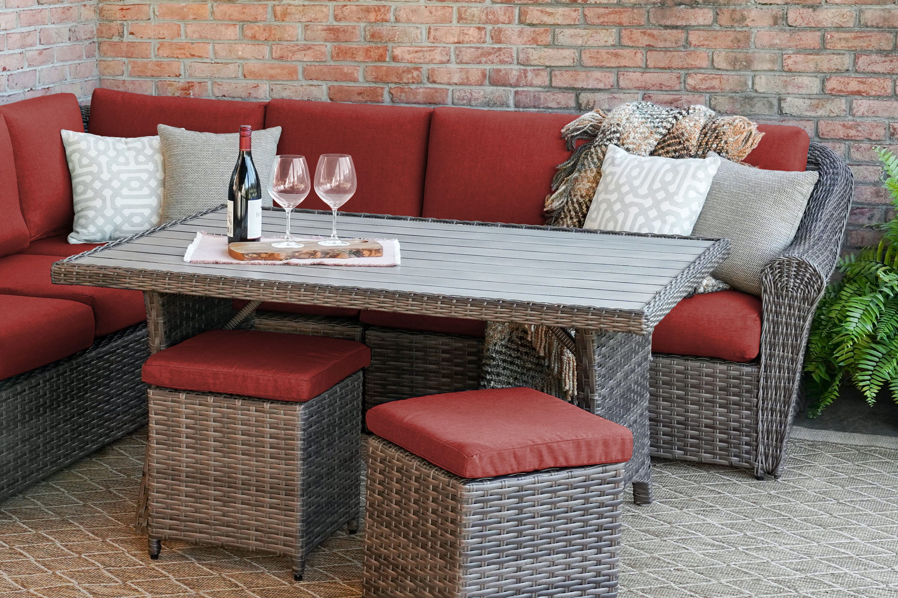 Leisure Made 515562-RED Patio-Sofas-Daybeds - View #2