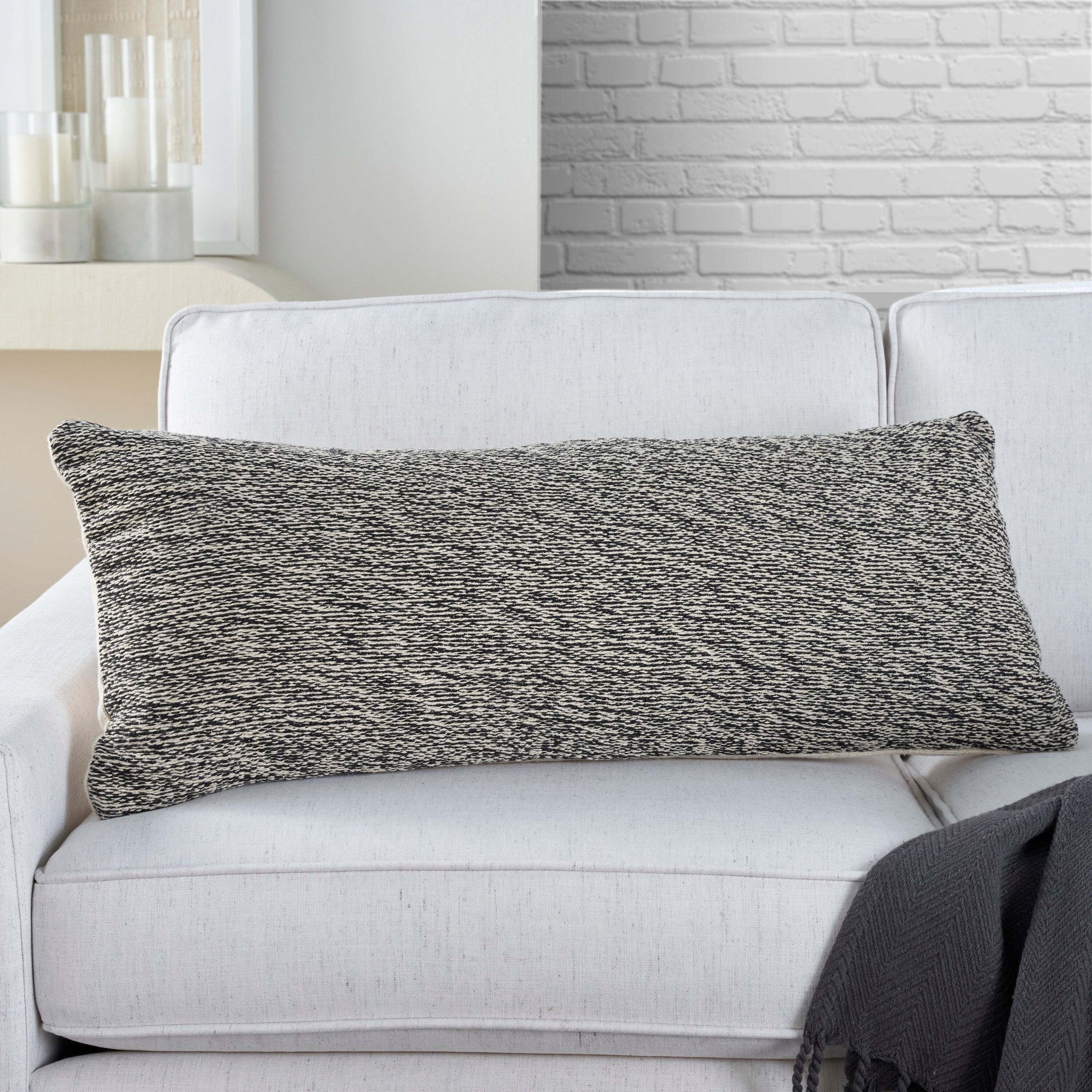 Mina Victory 798019002251 Accent-Pillows - View #5