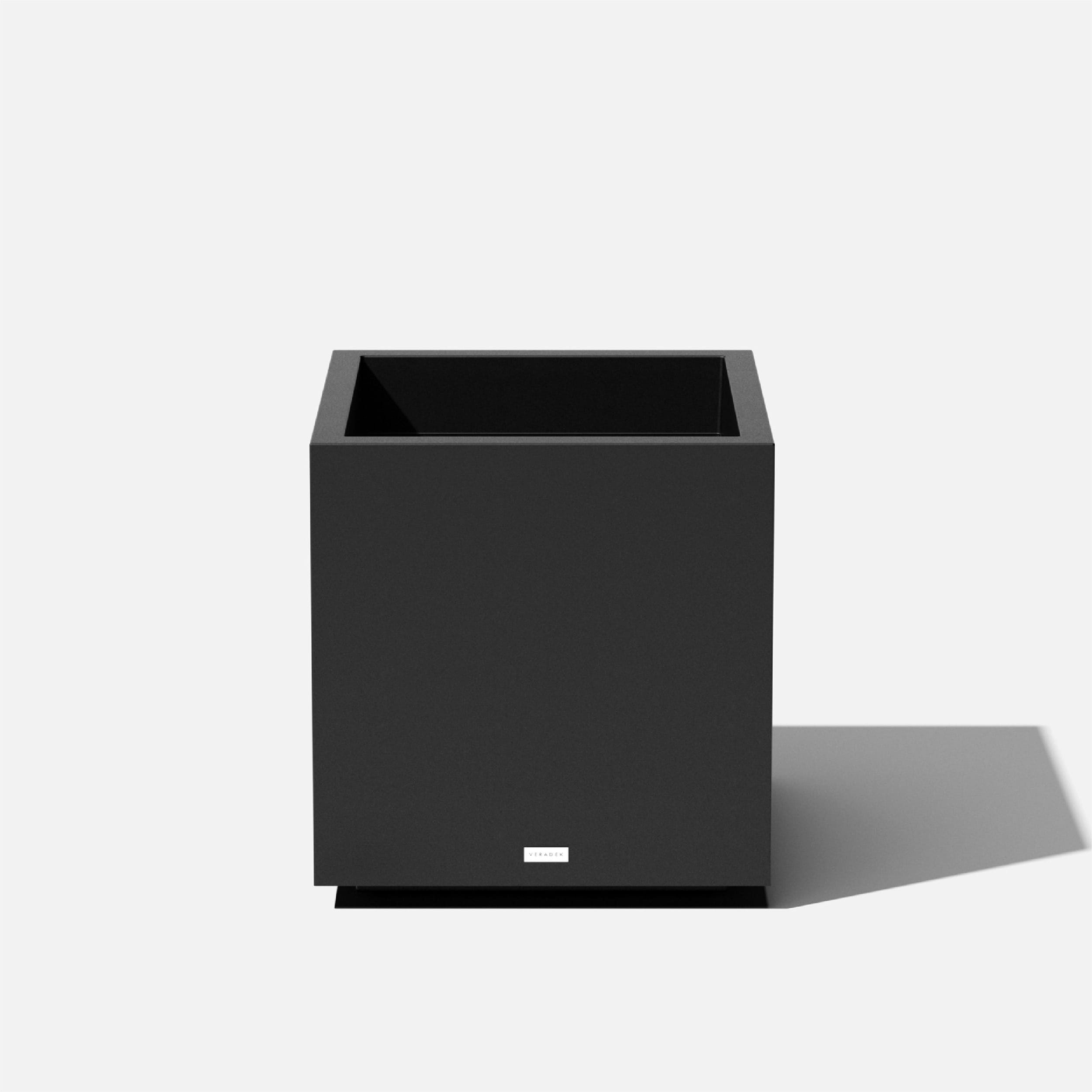 Veradek CUVMEDB Square 21-in W x 22.5-in H x Black Plastic Indoor/Outdoor Planter