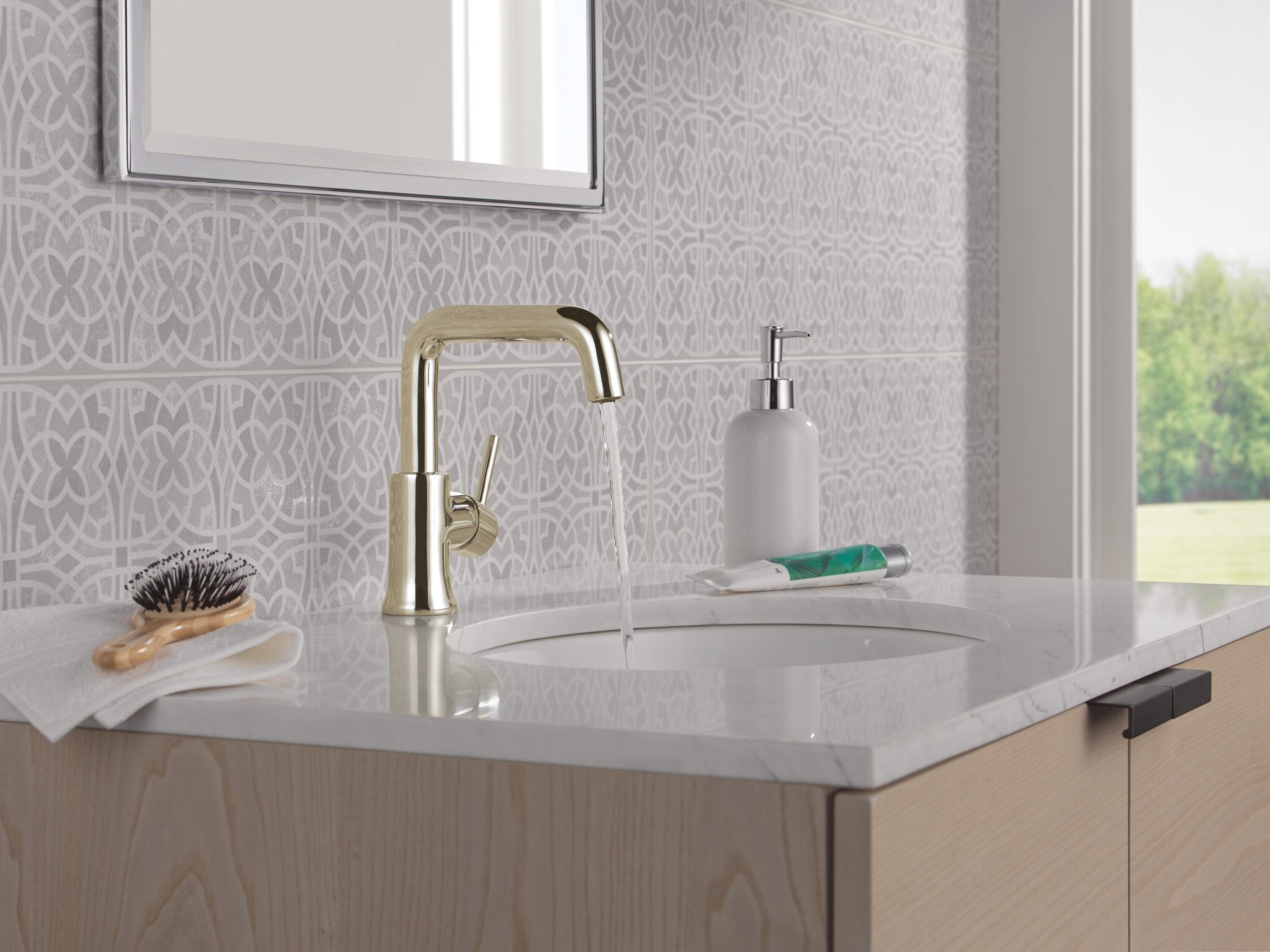 Delta 554HAR-PN-DST Lavatory-Faucets - View #2