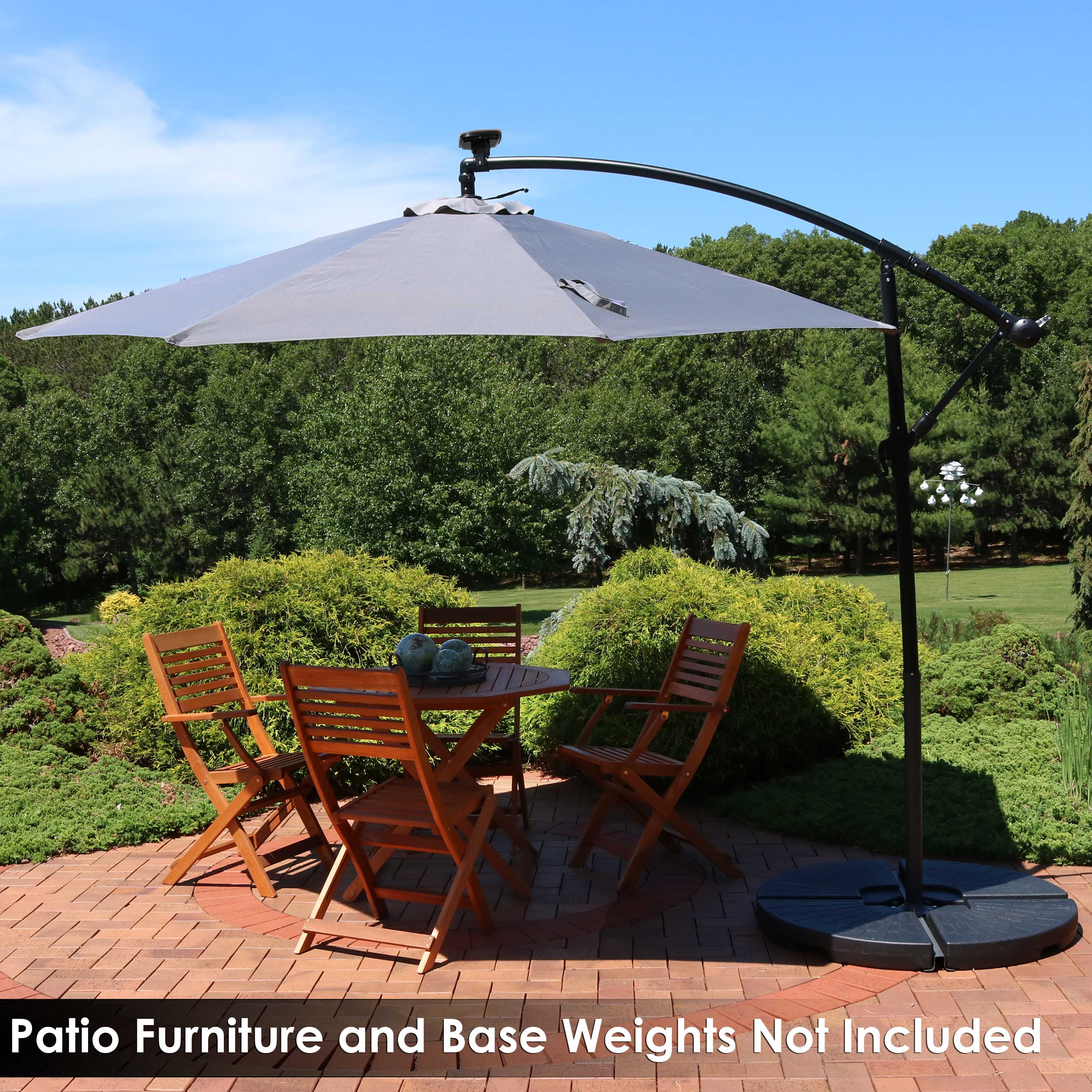 Sunnydaze Decor 10.5-ft Steel Offset Patio Umbrella with Lights in the ...