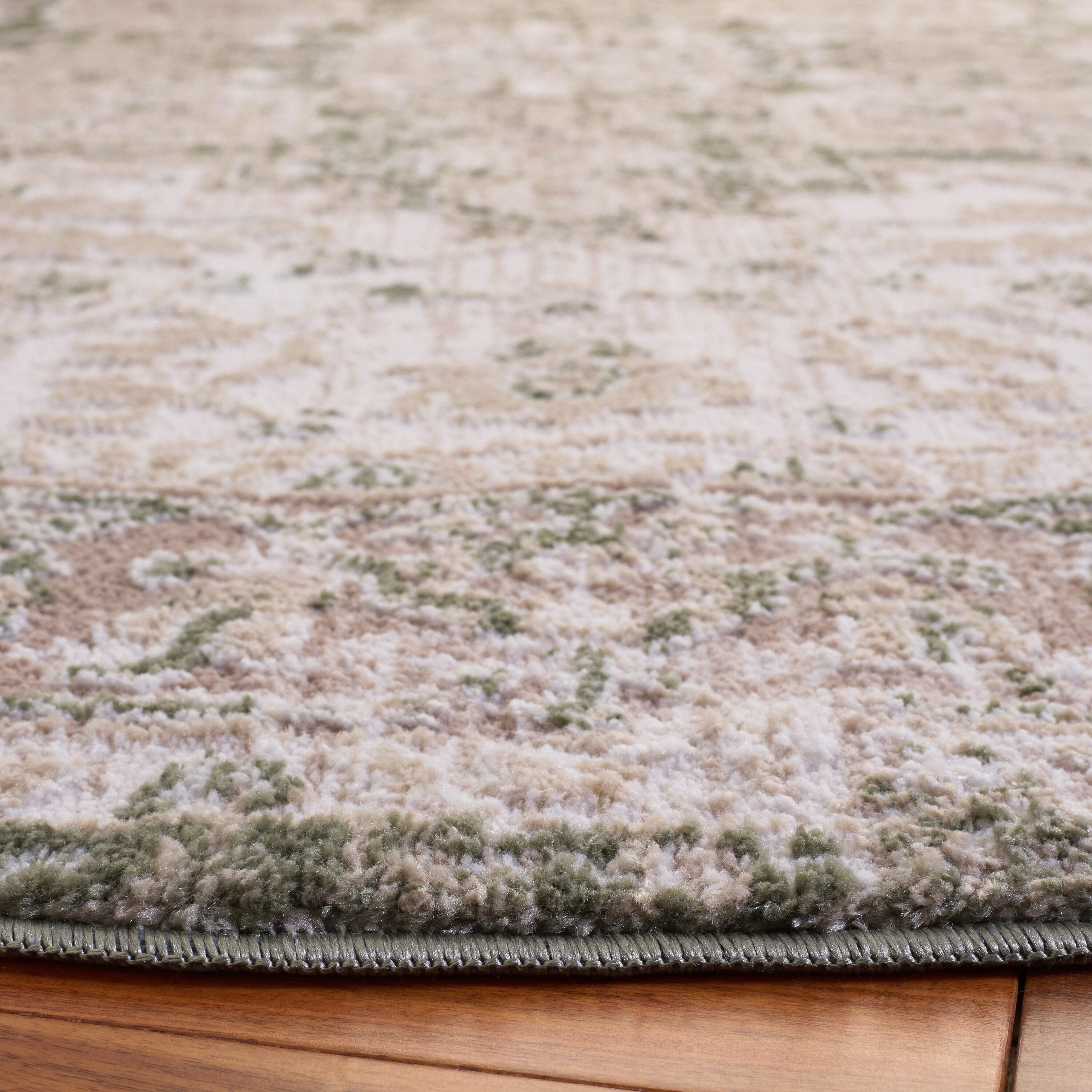 Safavieh LUA318W-7R rugs - View #3