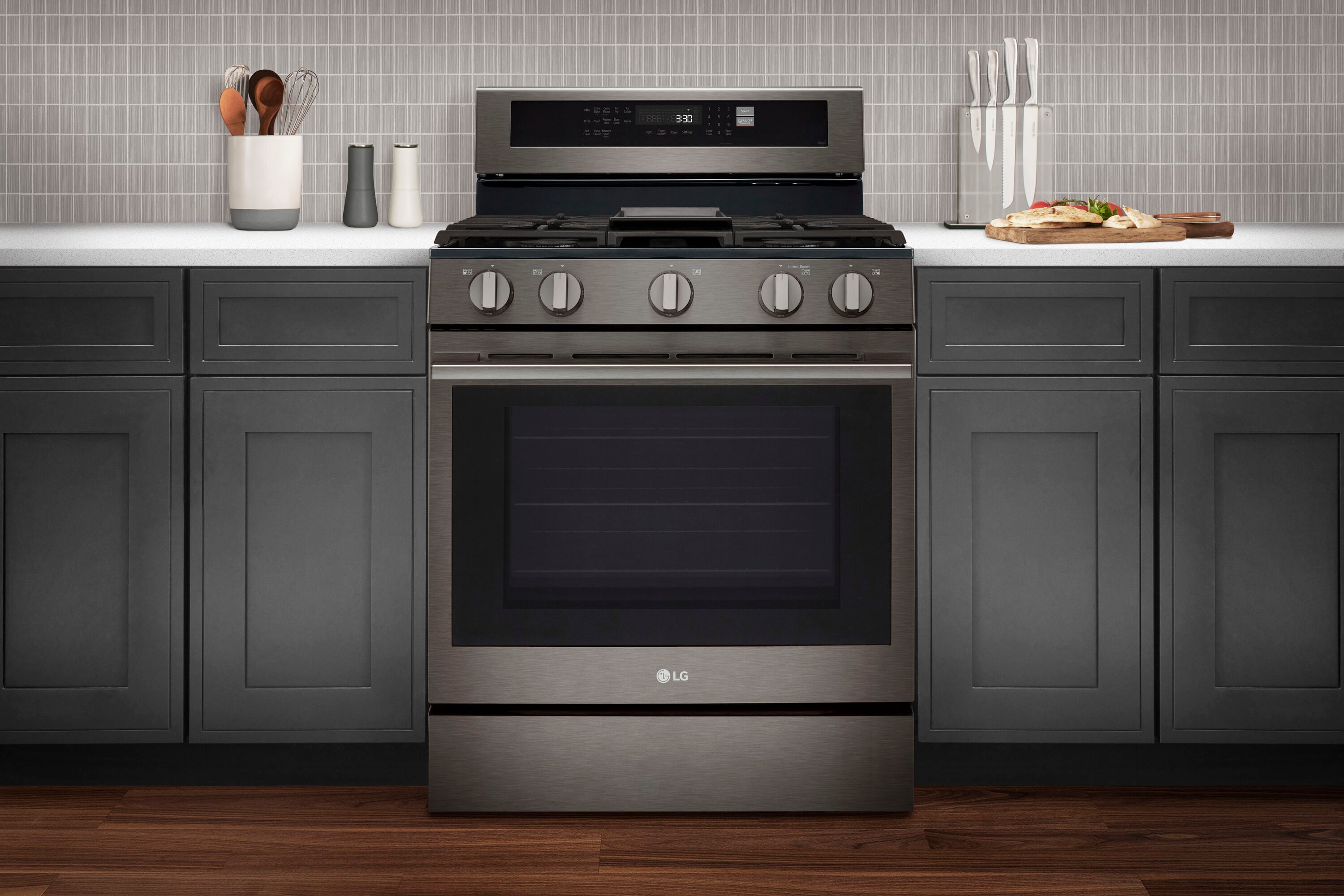 LG LRGN6325Z Freestanding-Gas-Ranges - View #4