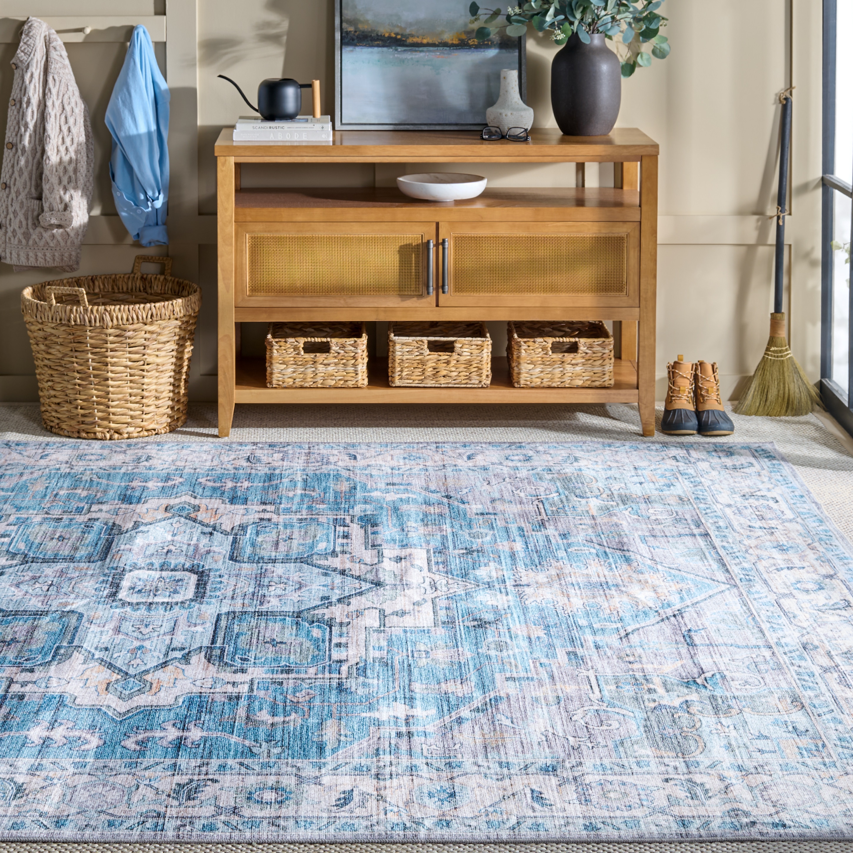 Martha Stewart Washable Traditional 113B Grey Turquoise 8ft x 10ft Traditional Rug