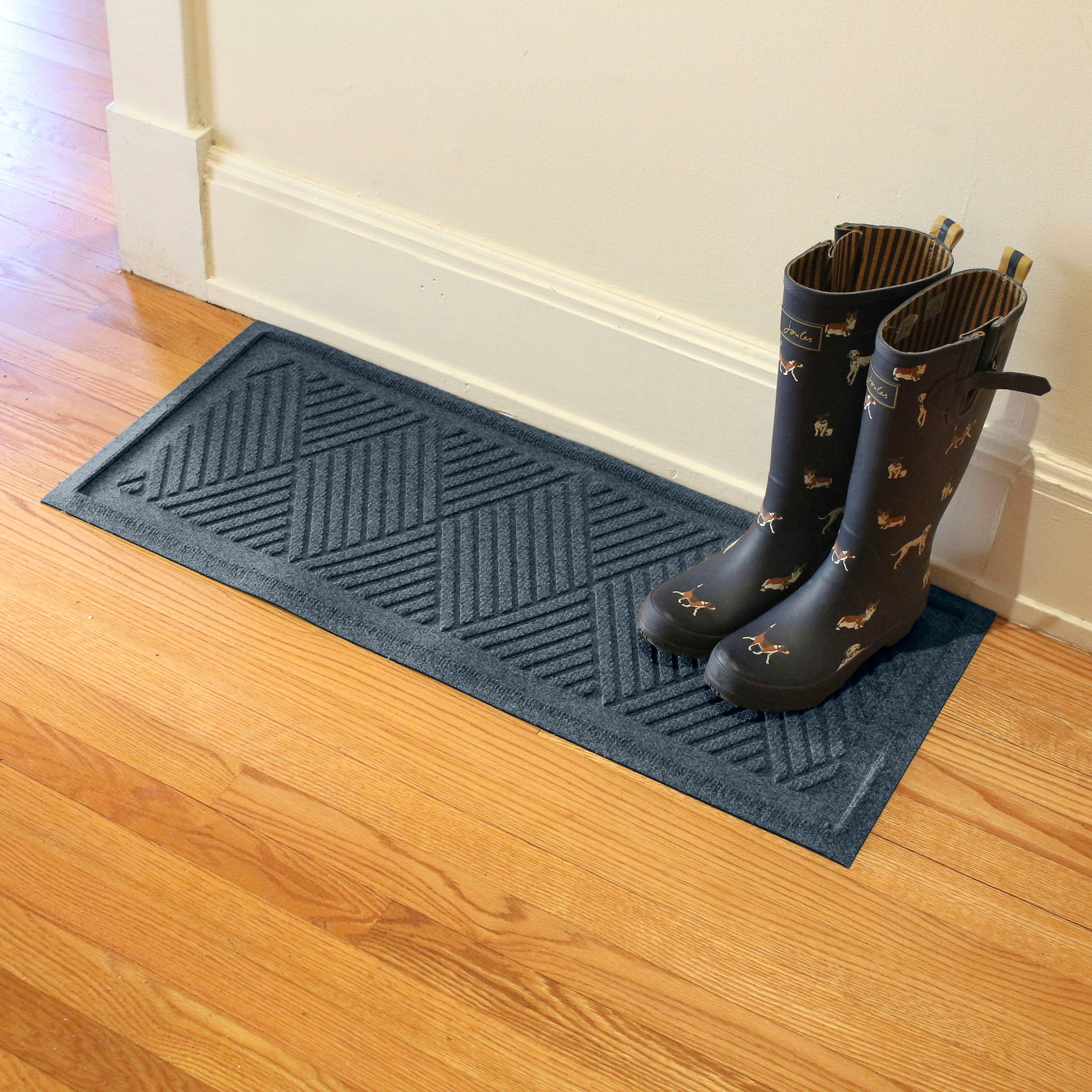 Boot Trays in Doormats 