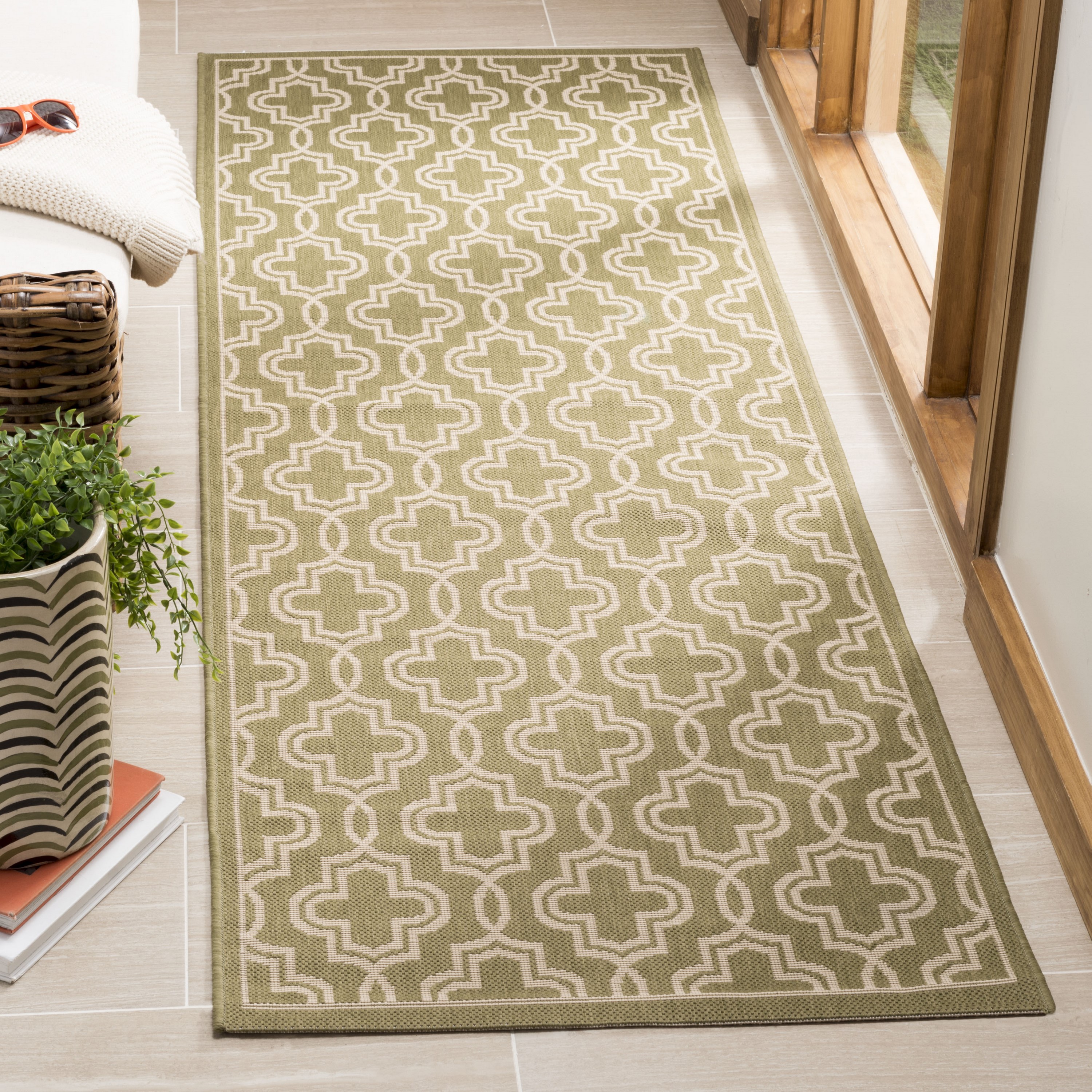 Martha Stewart MSR4274-244-38 Marjanca 3 x 8 (ft) Loomed Polypropylene Green/Beige Rectangular Indoor Abstract Coastal Runner rug
