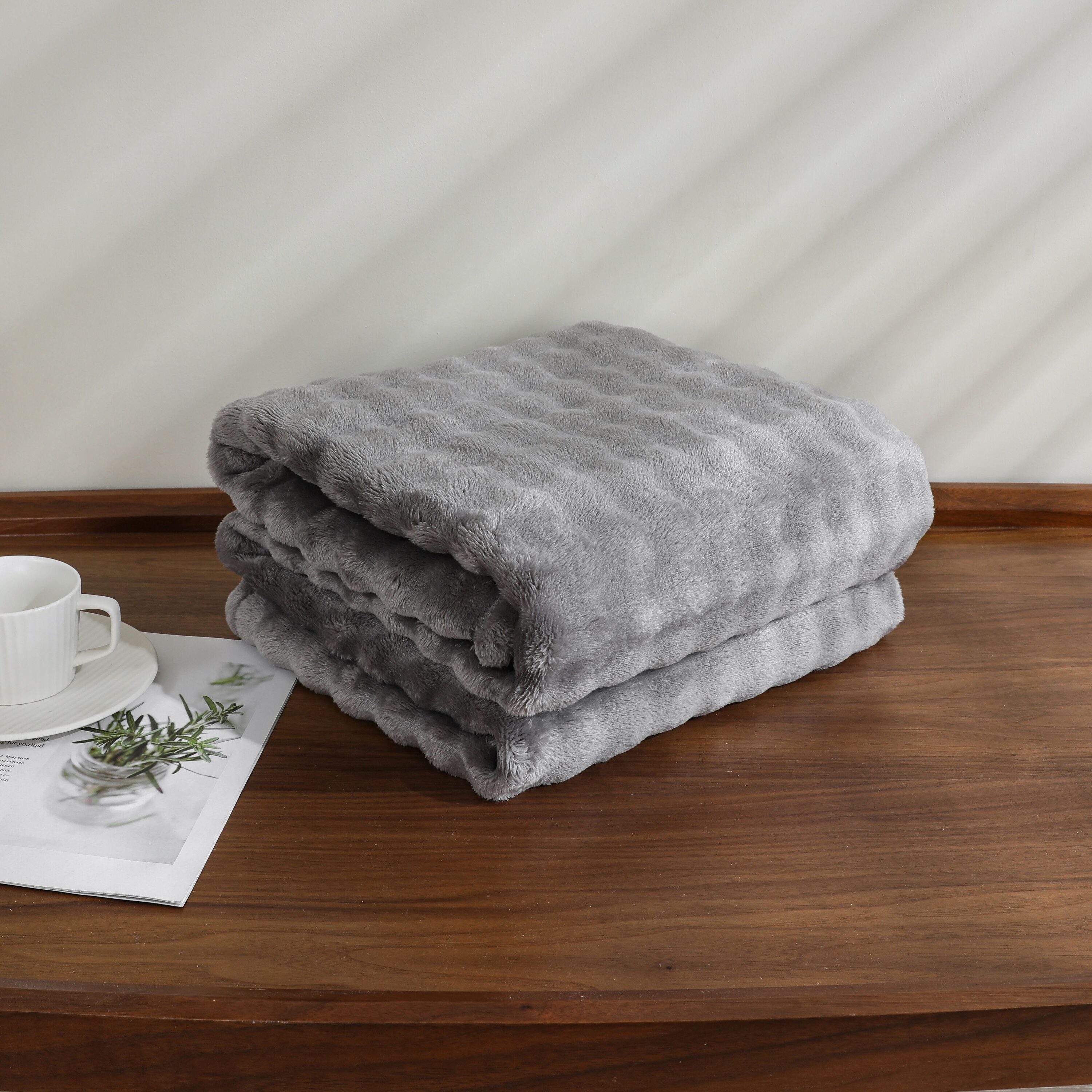 KATE AURORA Prestige Ultra Soft and Plush Accent Throw Blanket 50 in W x 60 in L Gray