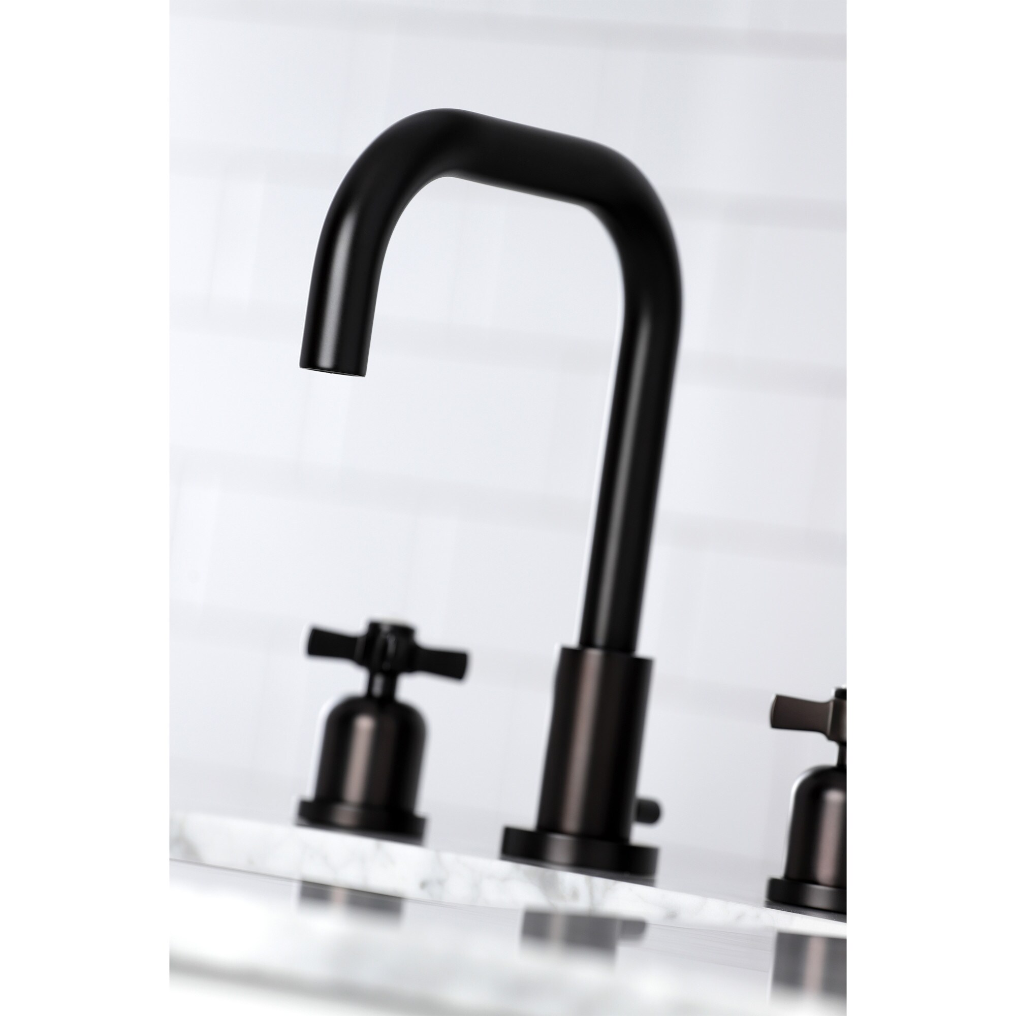 Kingston Brass WLFSC8935ZX Lavatory-Faucets - View #7